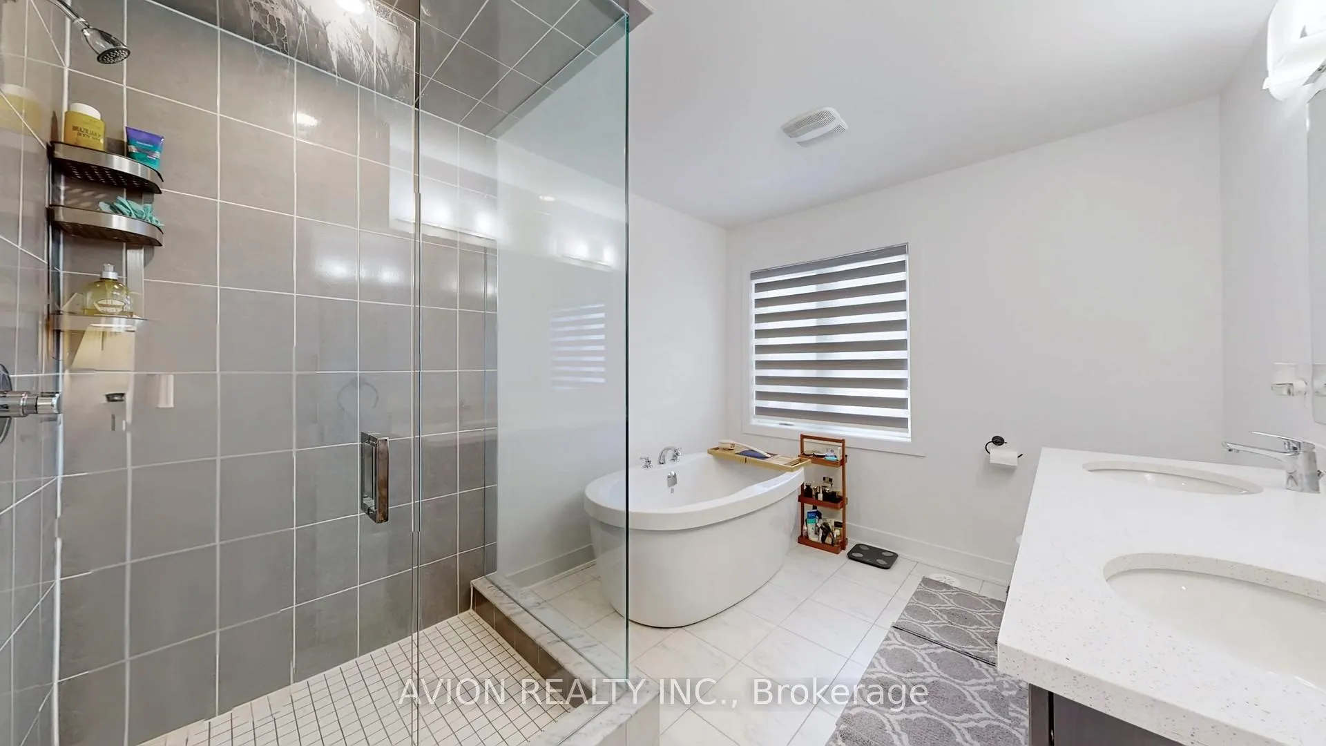 Photo 19 of Unit Upper, 7 Elkington Crescent, Whitby, Rural Whitby — HOMEH