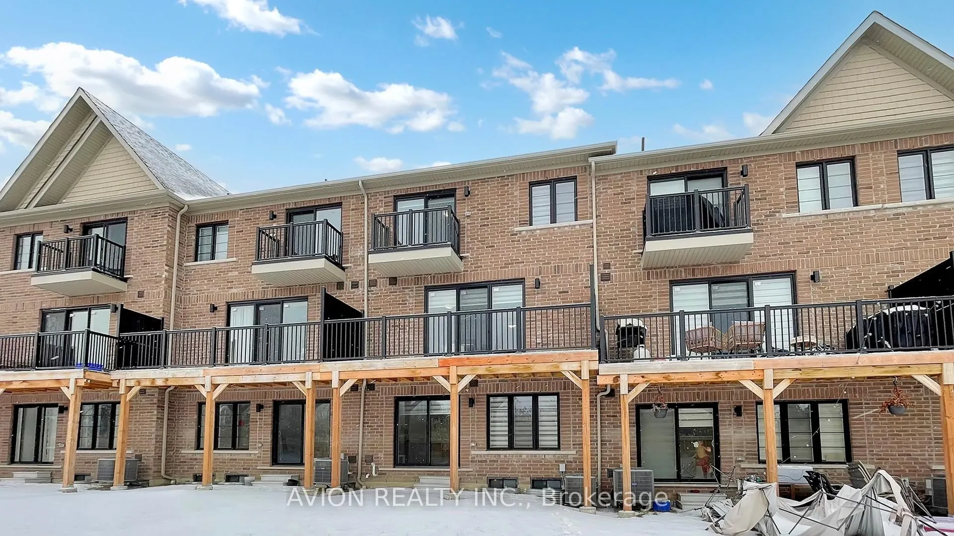Photo 37 of Unit Upper, 7 Elkington Crescent, Whitby, Rural Whitby — HOMEH
