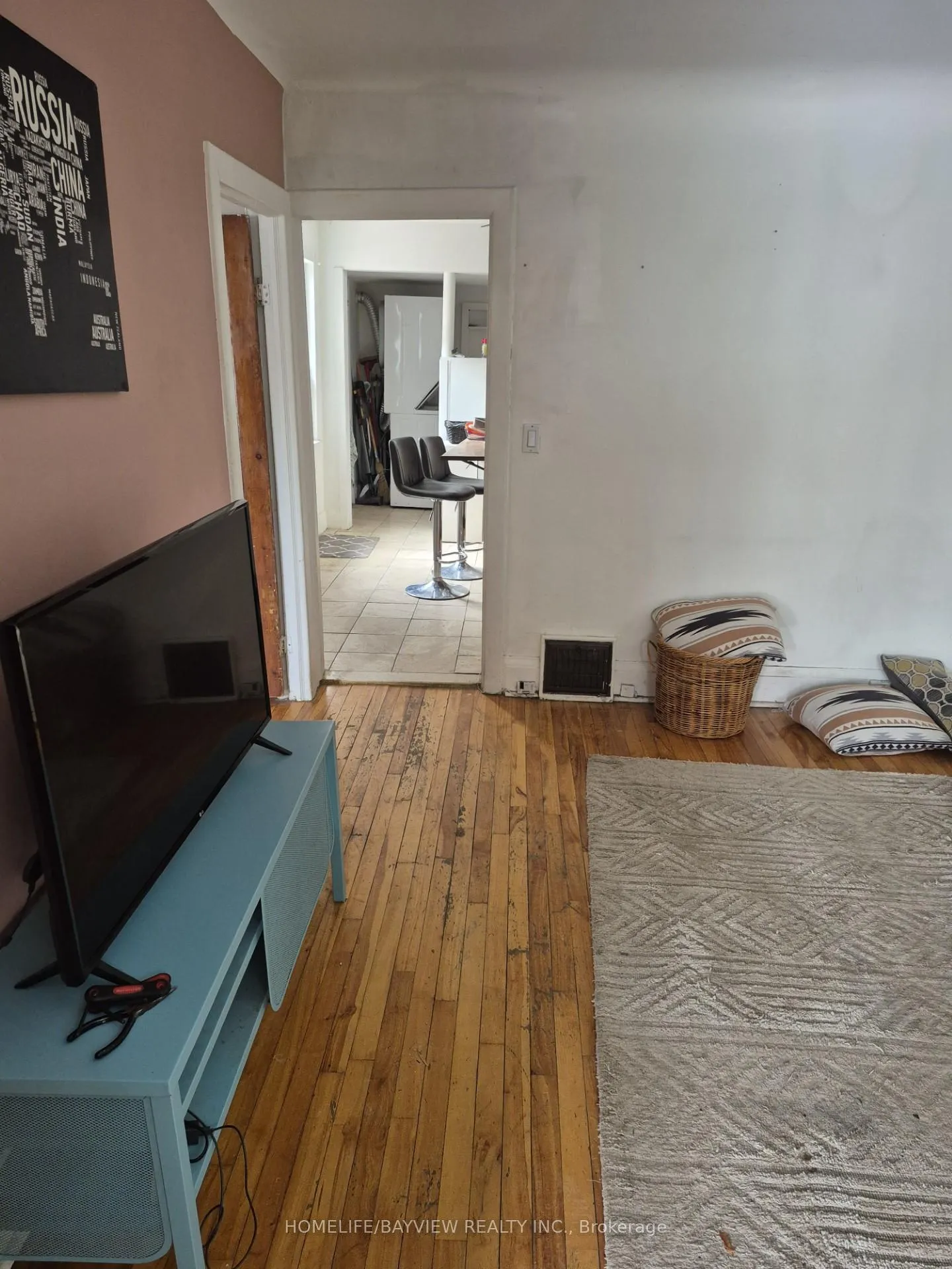 Photo 2 of 326 Rhodes Avenue E, Toronto, Greenwood-Coxwell — HOMEH