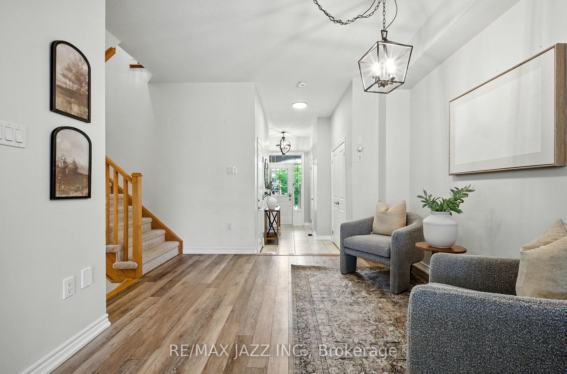 Photo 20 of 70 Lyle Drive, Clarington, Bowmanville — HOMEH