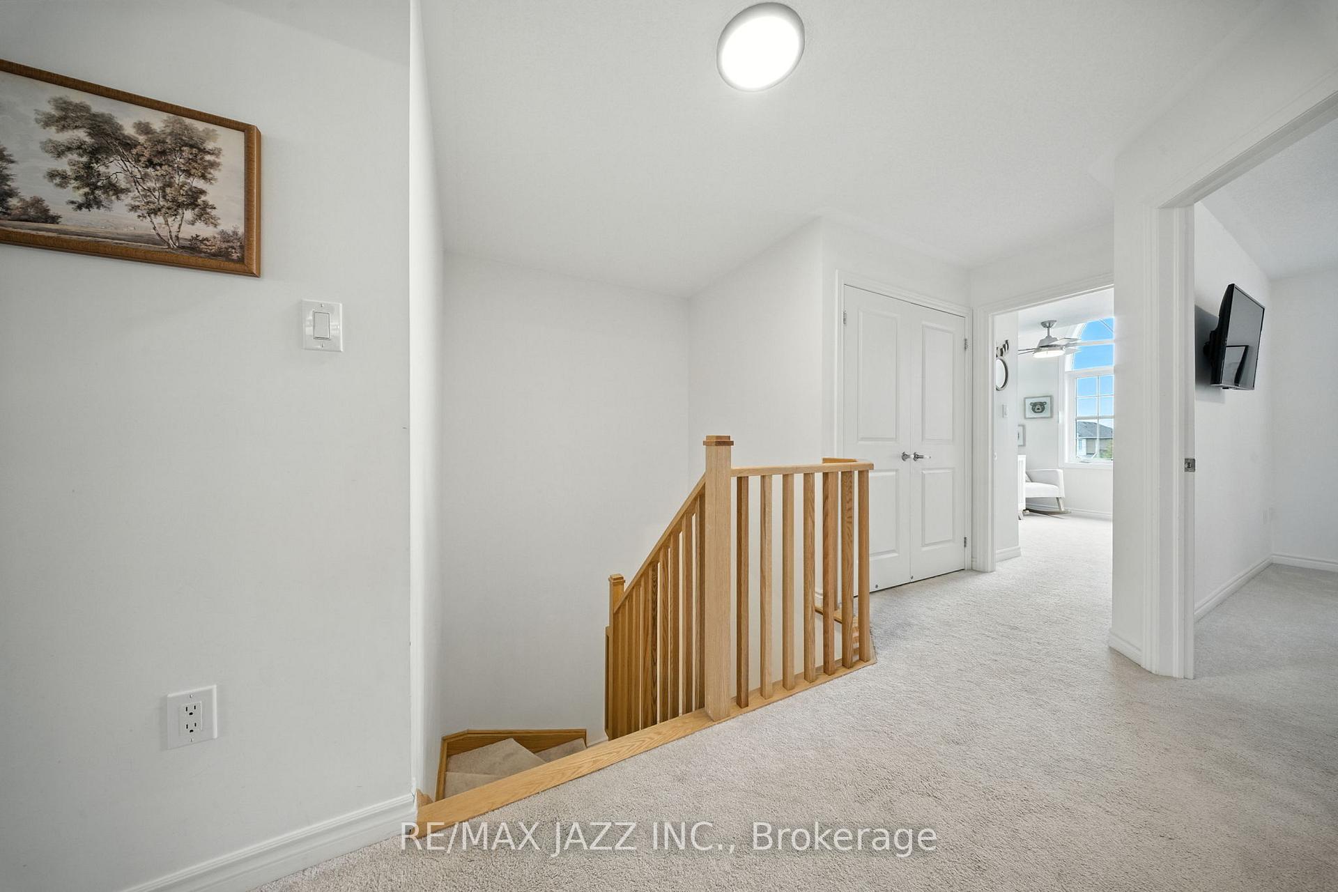 Photo 33 of 70 Lyle Drive, Clarington, Bowmanville — HOMEH