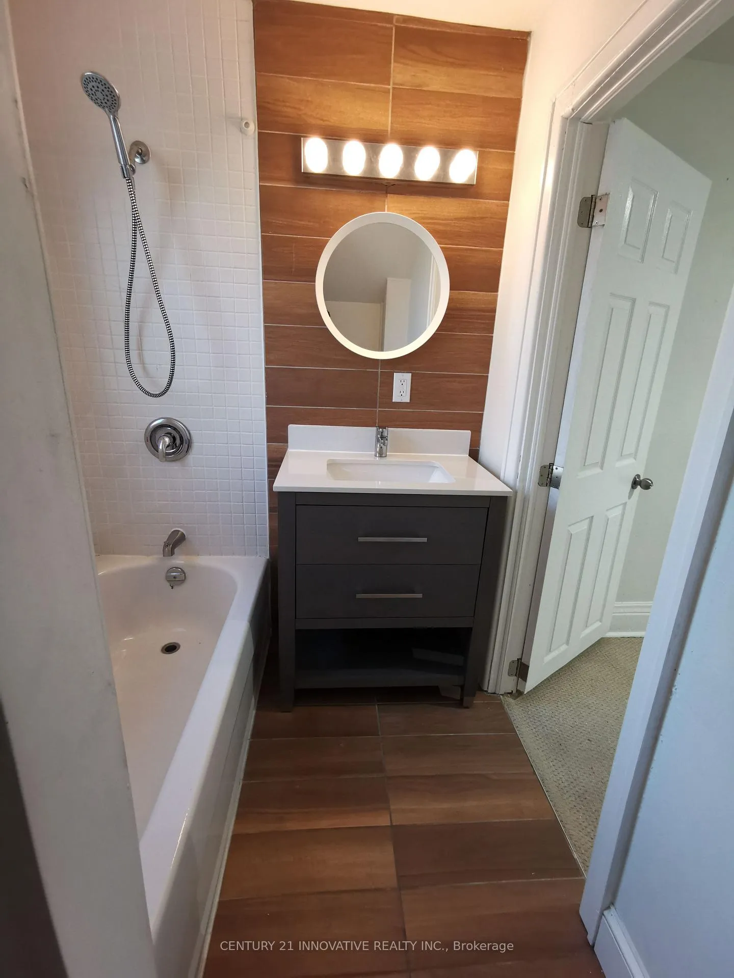 Photo 10 of 68 Duncan Street, Welland, Lincoln/Crowland — HOMEH