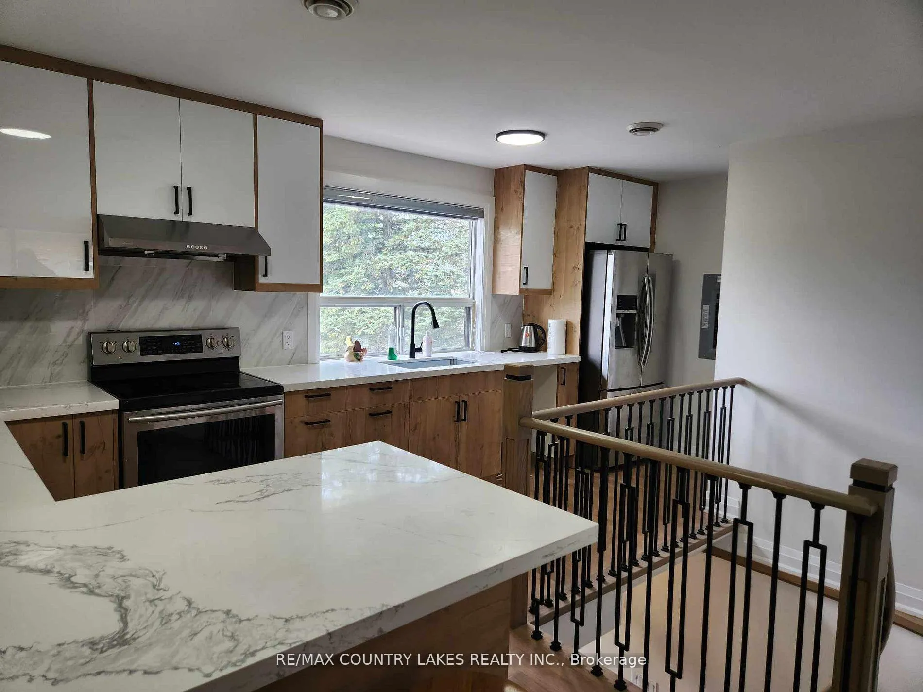 Photo 4 of Unit Upper, 104 Turtle Path, Ramara, Brechin — HOMEH