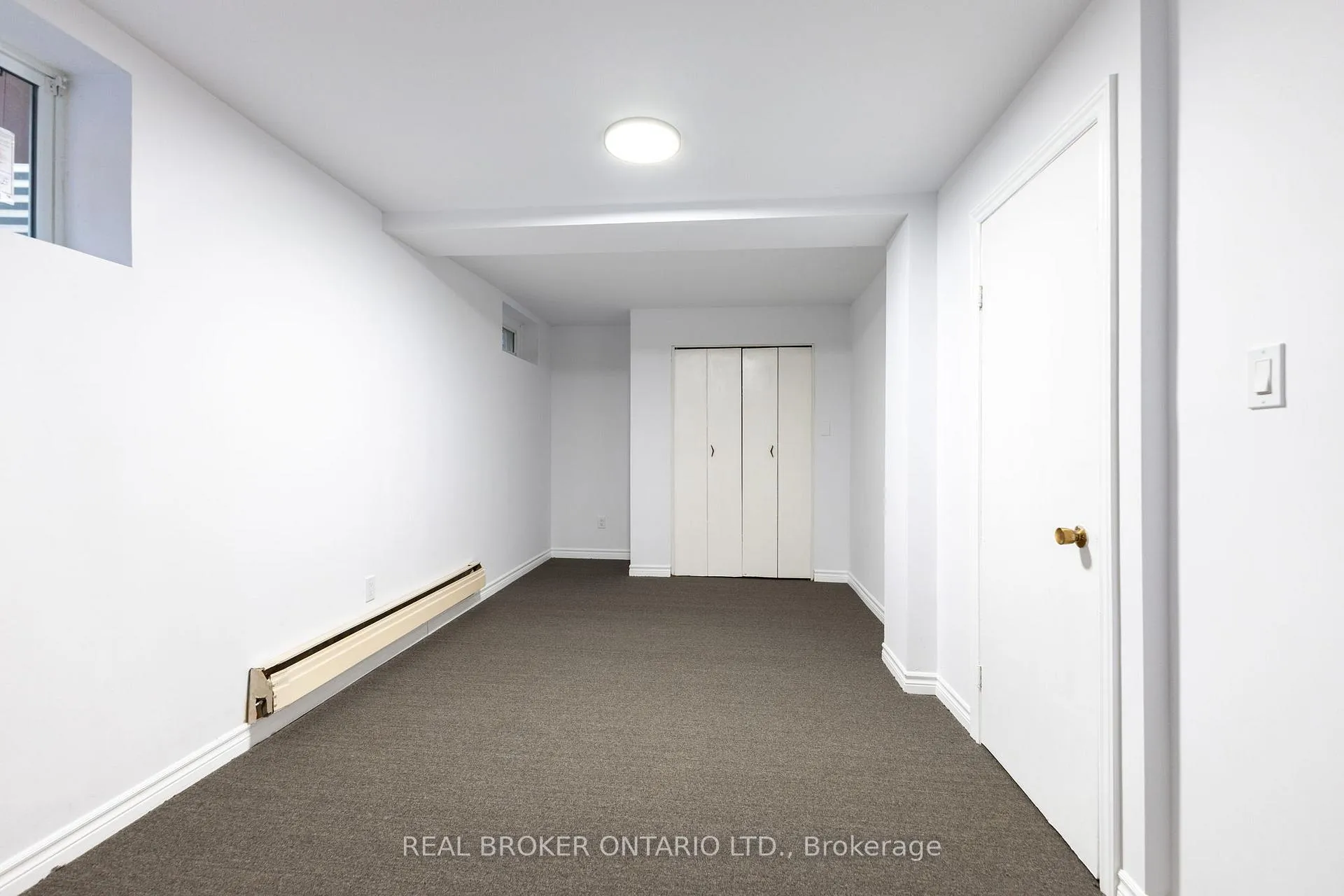 Photo 10 of Unit B, 320 Reynolds Drive, Ottawa, Bilberry Creek/Queenswood Heights — HOMEH