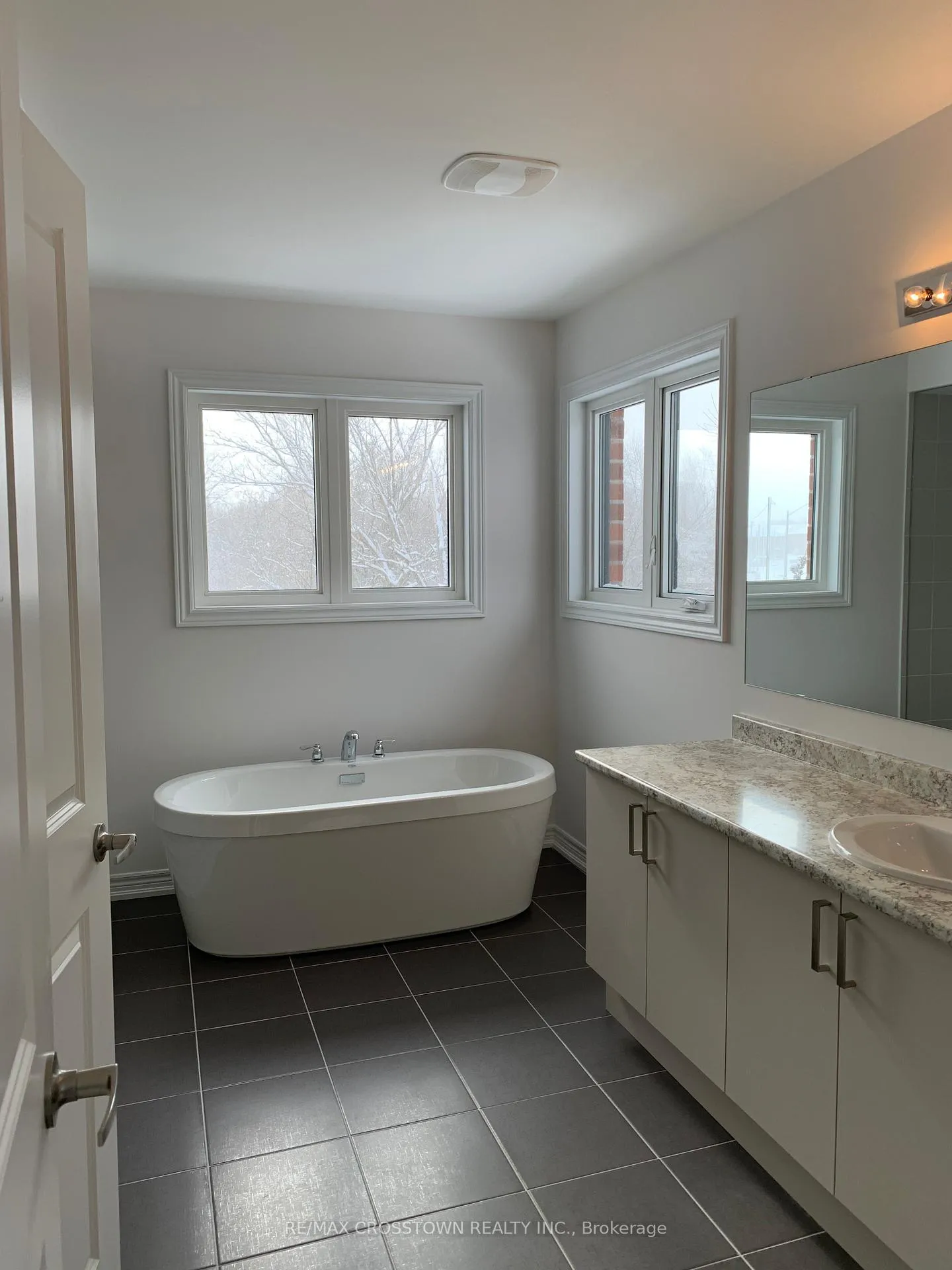 Photo 8 of 50 Baycroft Boulevard, Essa, Angus — HOMEH