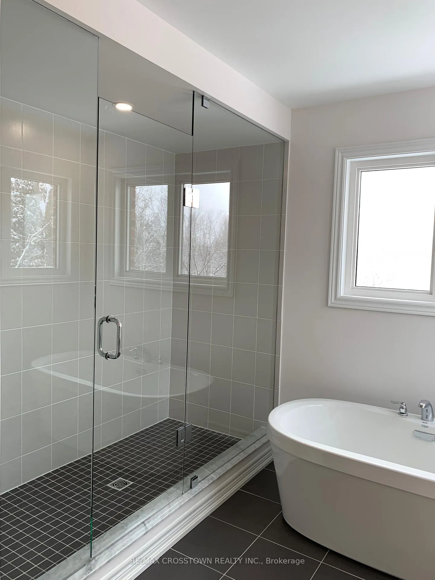 Photo 9 of 50 Baycroft Boulevard, Essa, Angus — HOMEH