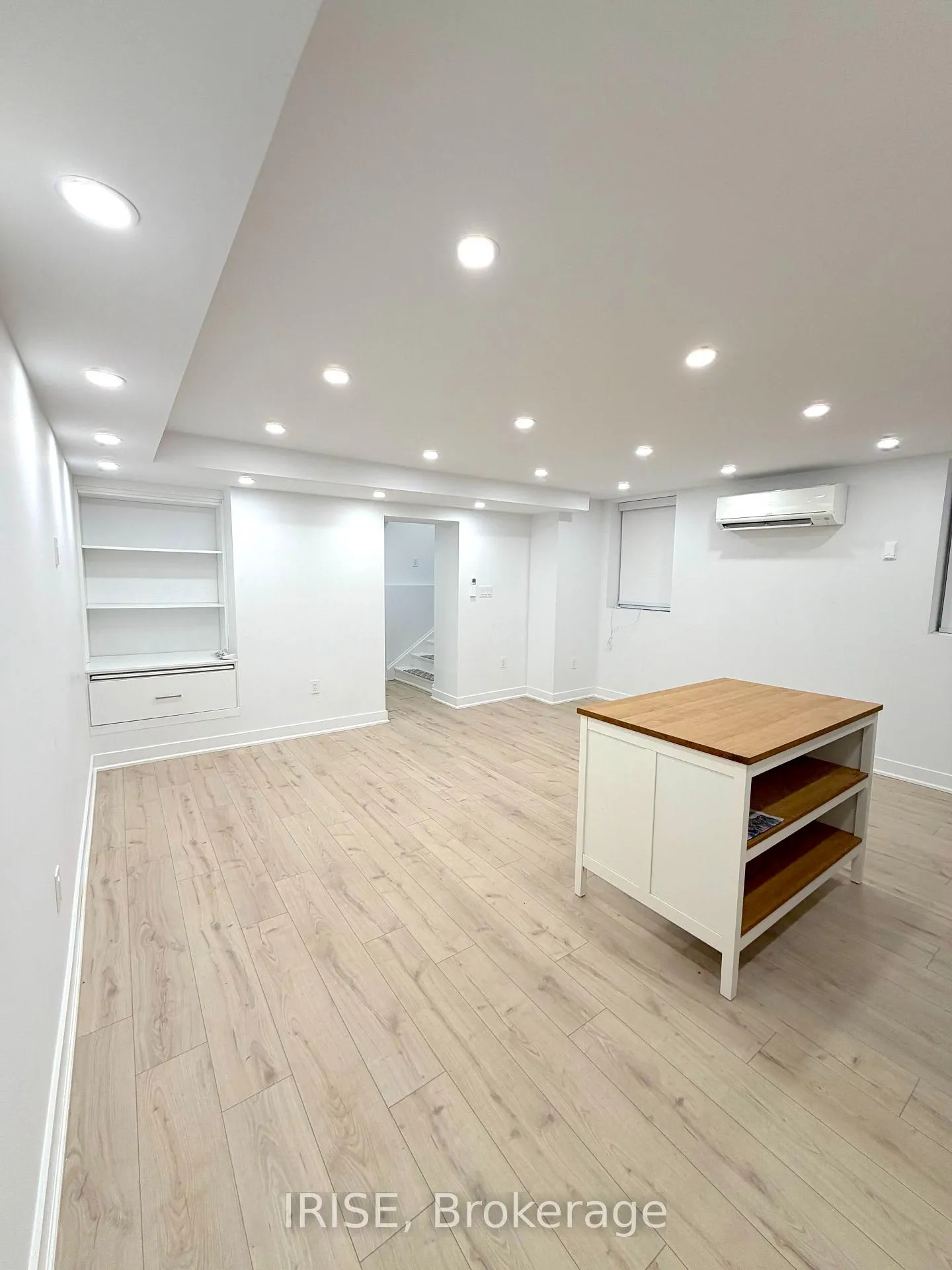 Photo 6 of Unit A, 2 Selwood Avenue, Toronto, The Beaches — HOMEH