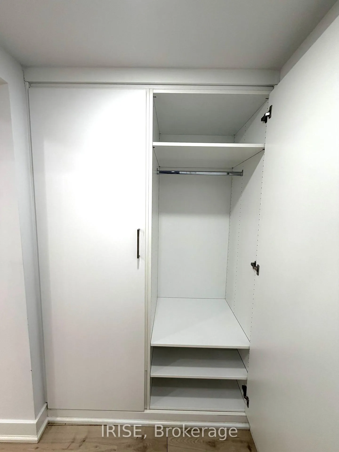 Photo 15 of Unit A, 2 Selwood Avenue, Toronto, The Beaches — HOMEH