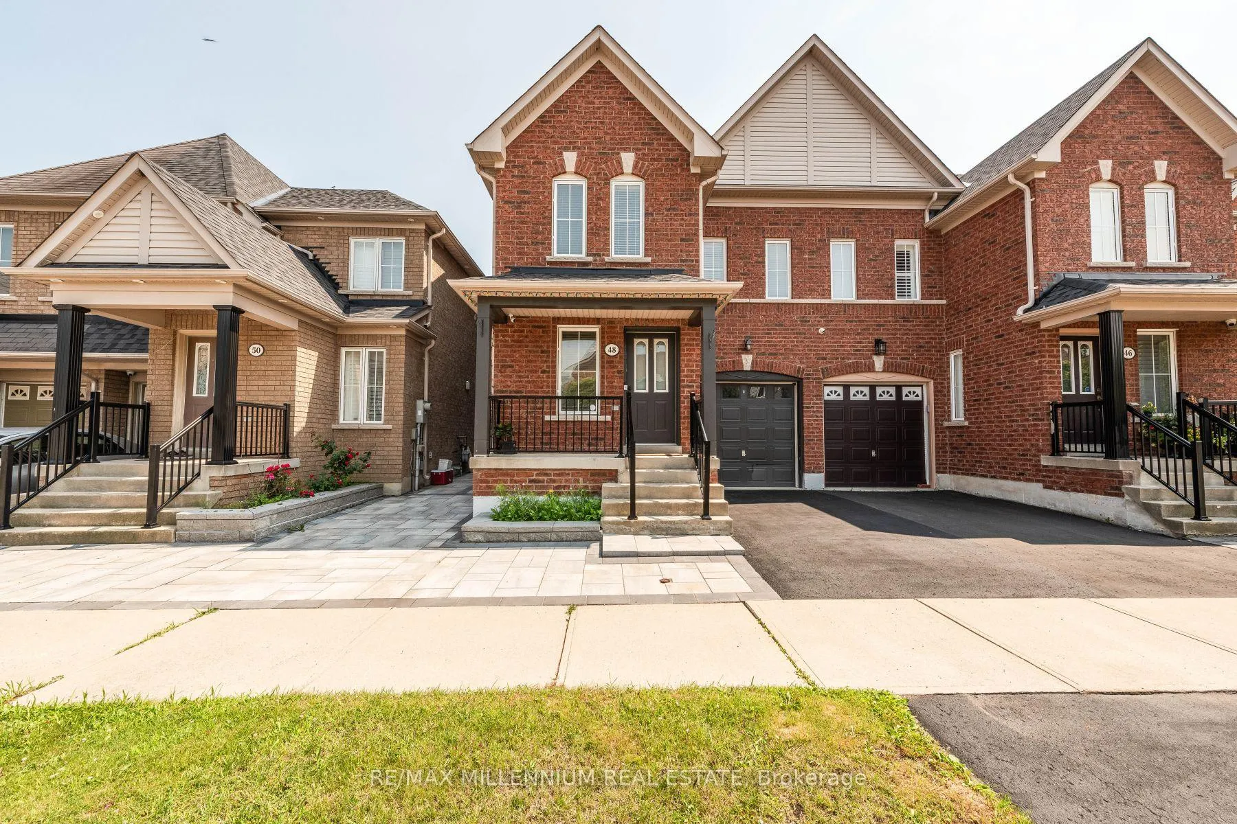 Front of Unit Upper, 48 Carpendale Crescent