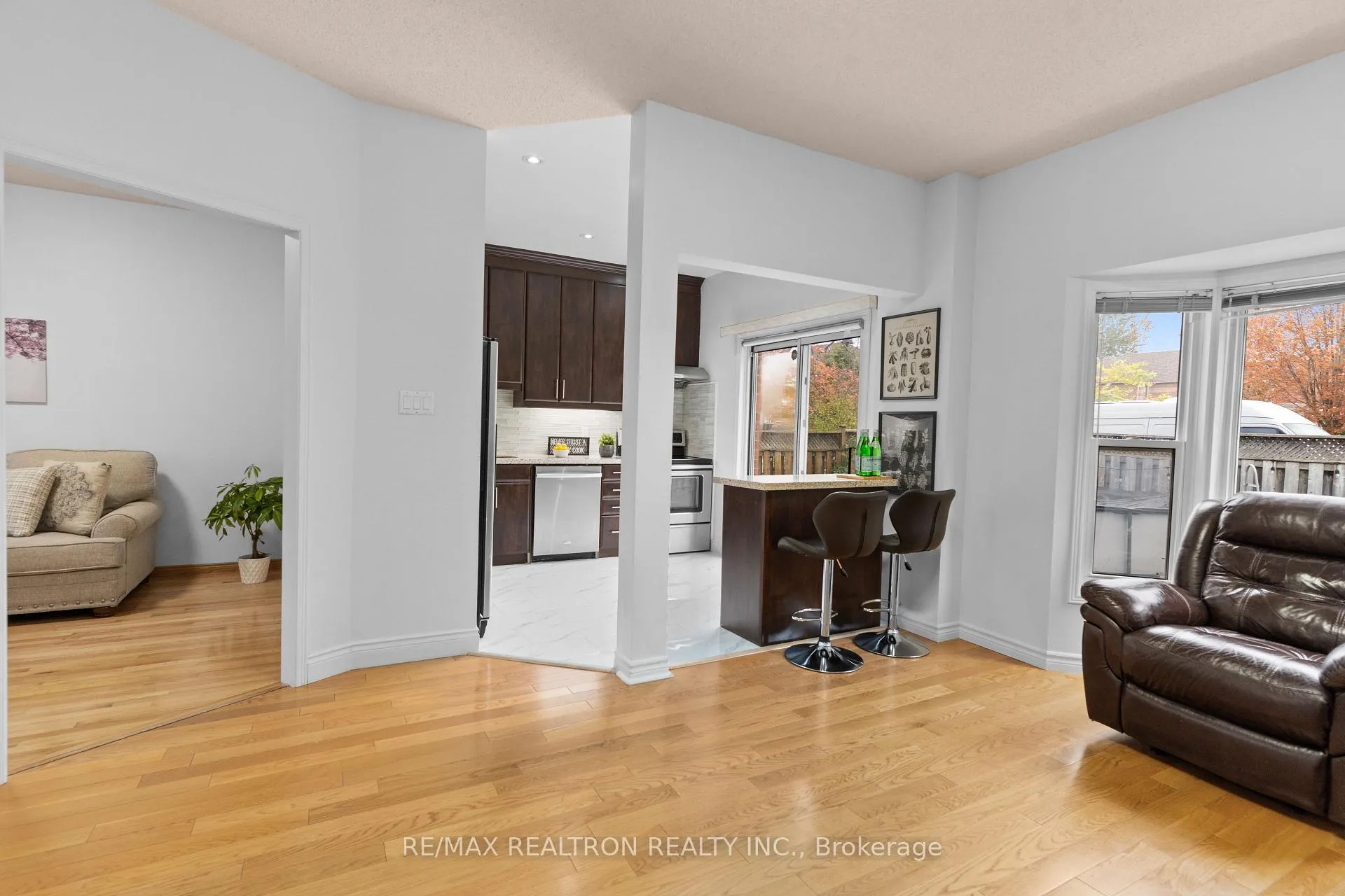 Photo 13 of 1520 Sandhurst Crescent, Pickering, Highbush — HOMEH