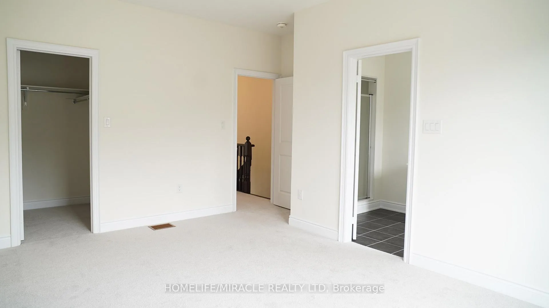 Photo 15 of 68 Tennant Circle, Vaughan, Vellore Village — HOMEH