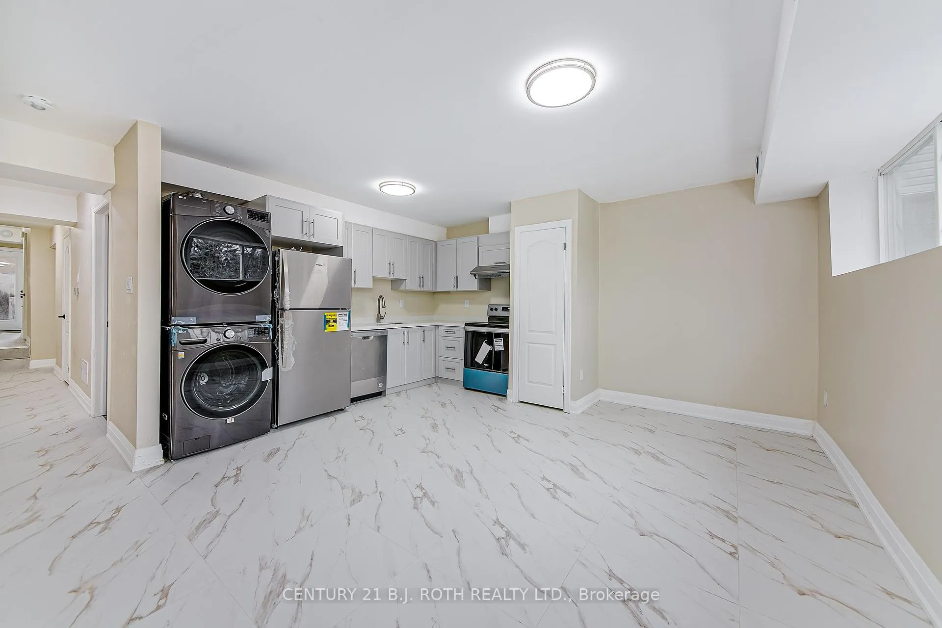 Photo 4 of Unit 1, 98 Peel Street, Barrie, Wellington — HOMEH