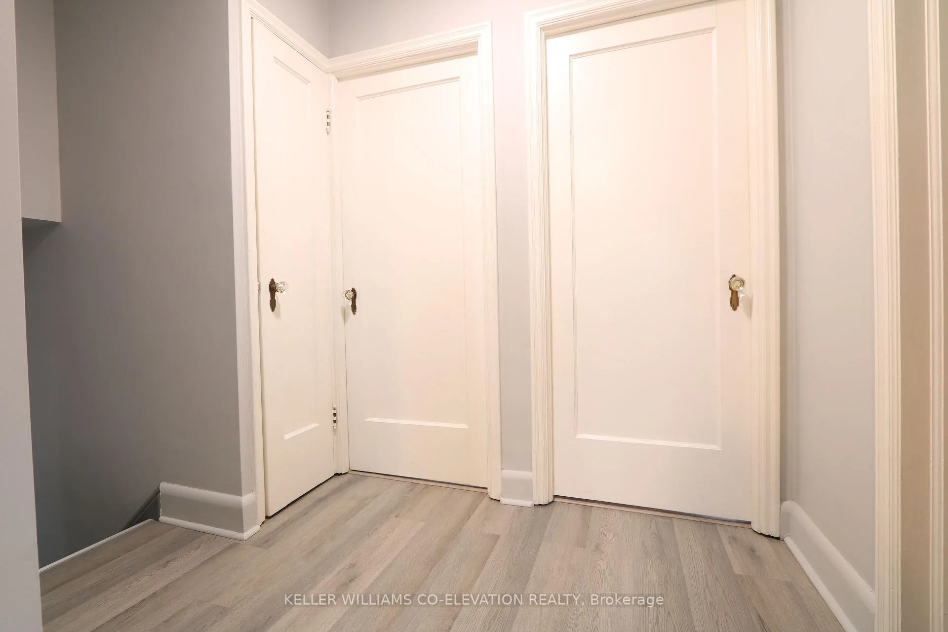 Photo 13 of 130 Sherman Avenue S, Hamilton, Gibson — HOMEH