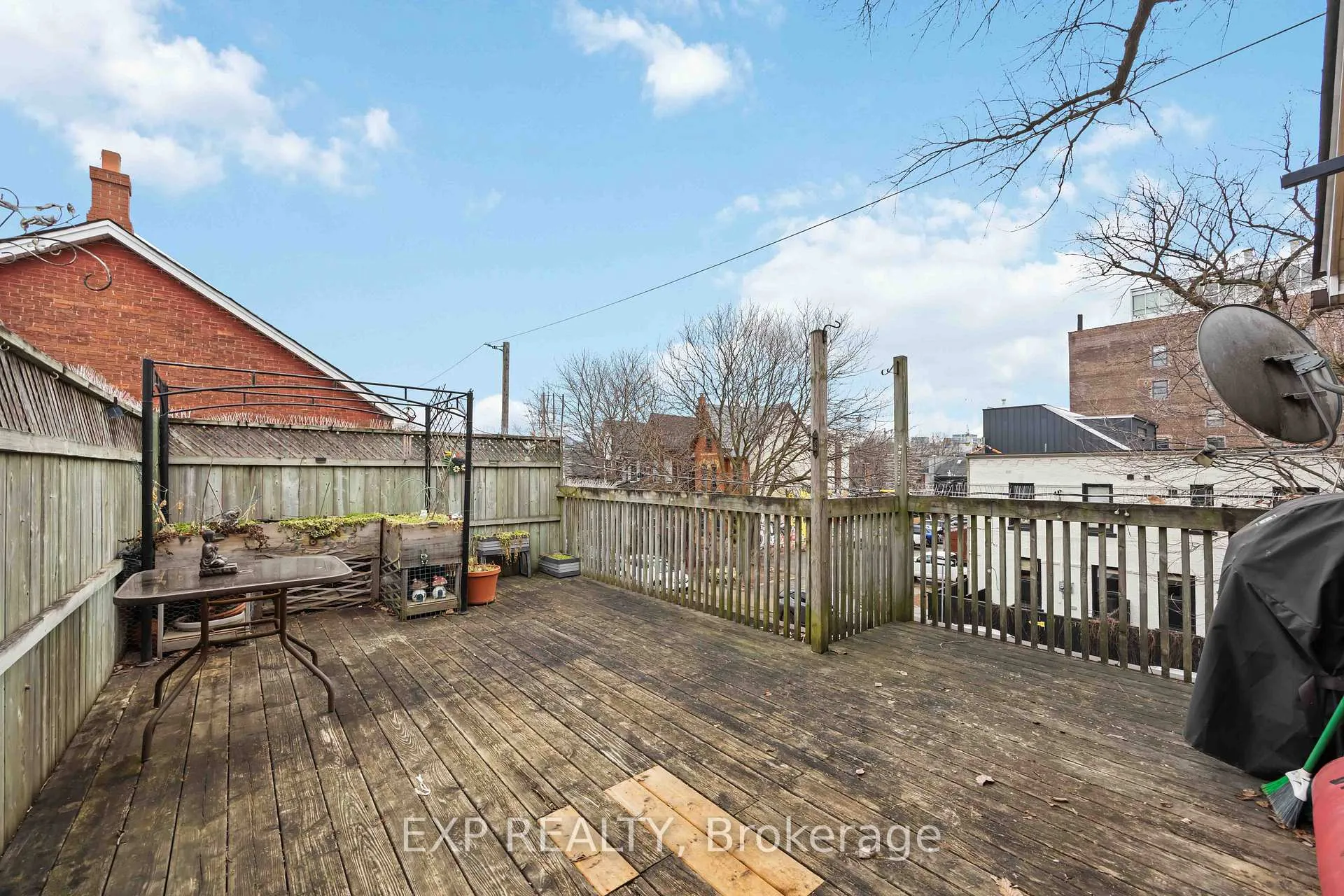 Photo 28 of Unit Upper, 211 Dovercourt Road, Toronto, Trinity-Bellwoods — HOMEH
