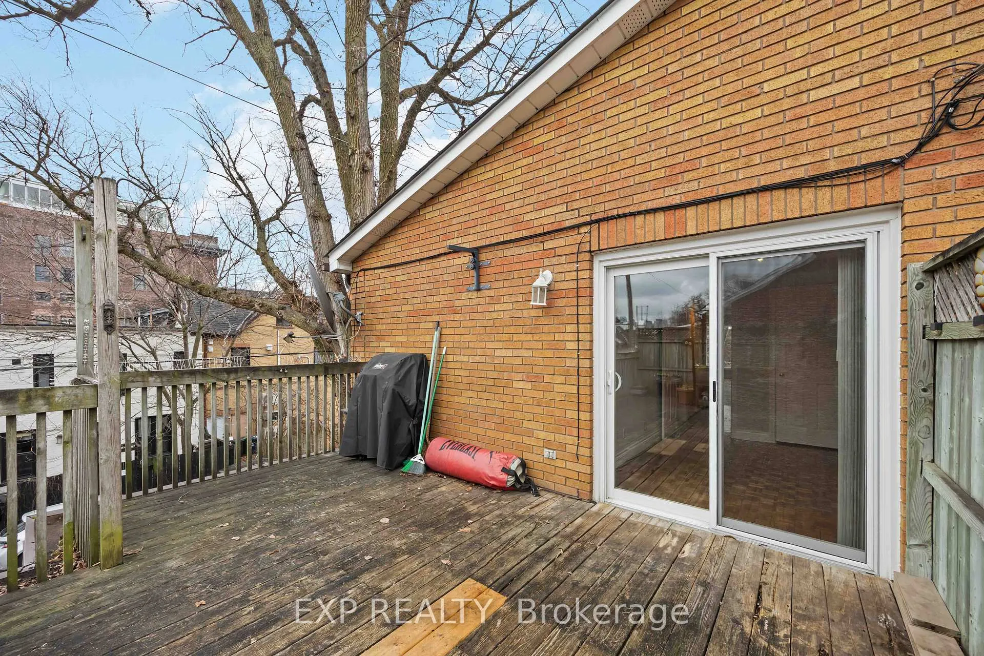 Photo 30 of Unit Upper, 211 Dovercourt Road, Toronto, Trinity-Bellwoods — HOMEH