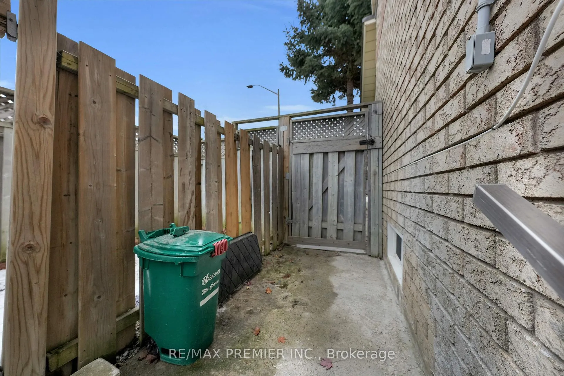 Photo 14 of Unit Basement, 370 Highglen Avenue, Markham, Middlefield — HOMEH