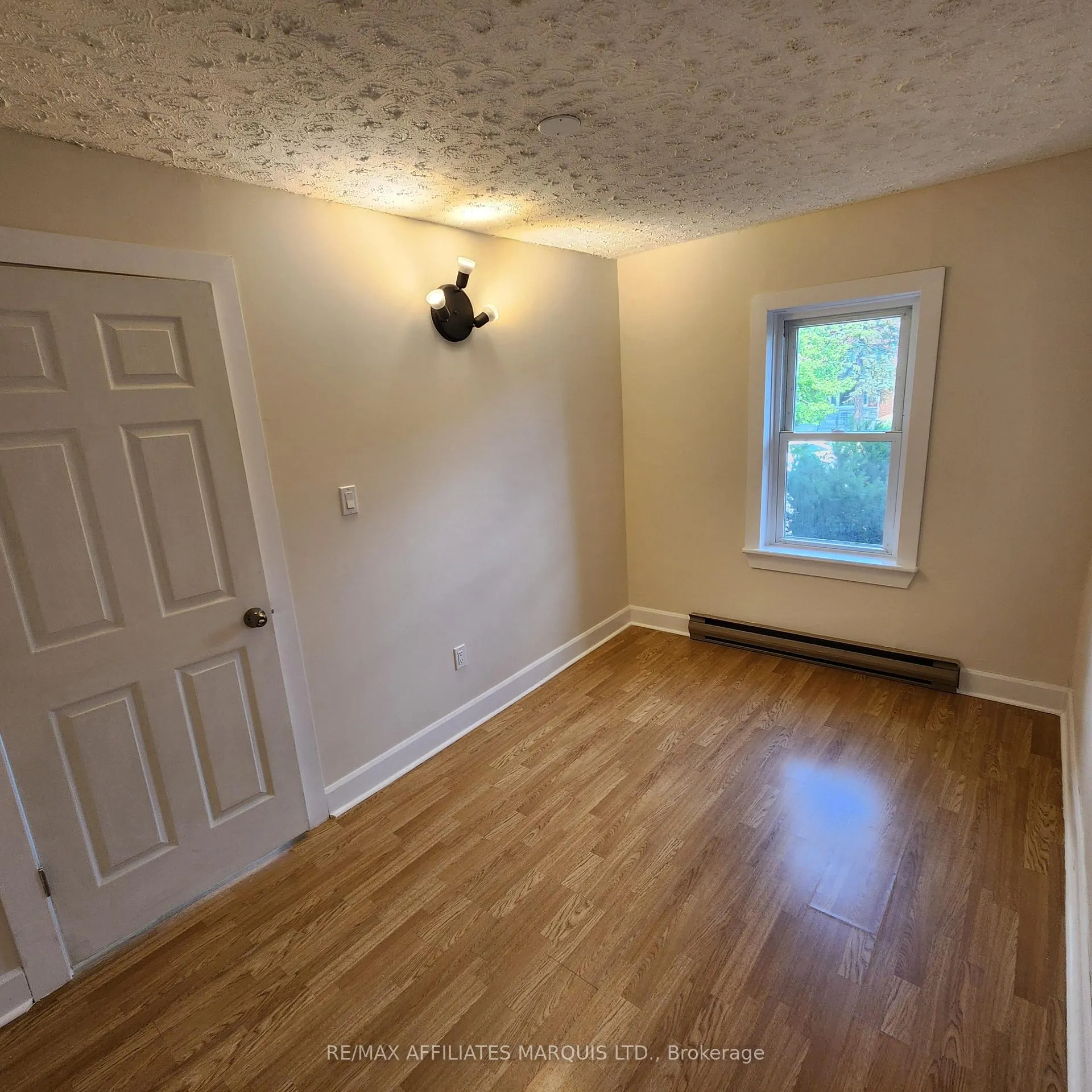 Photo 3 of 909 Second Street E, Cornwall — HOMEH