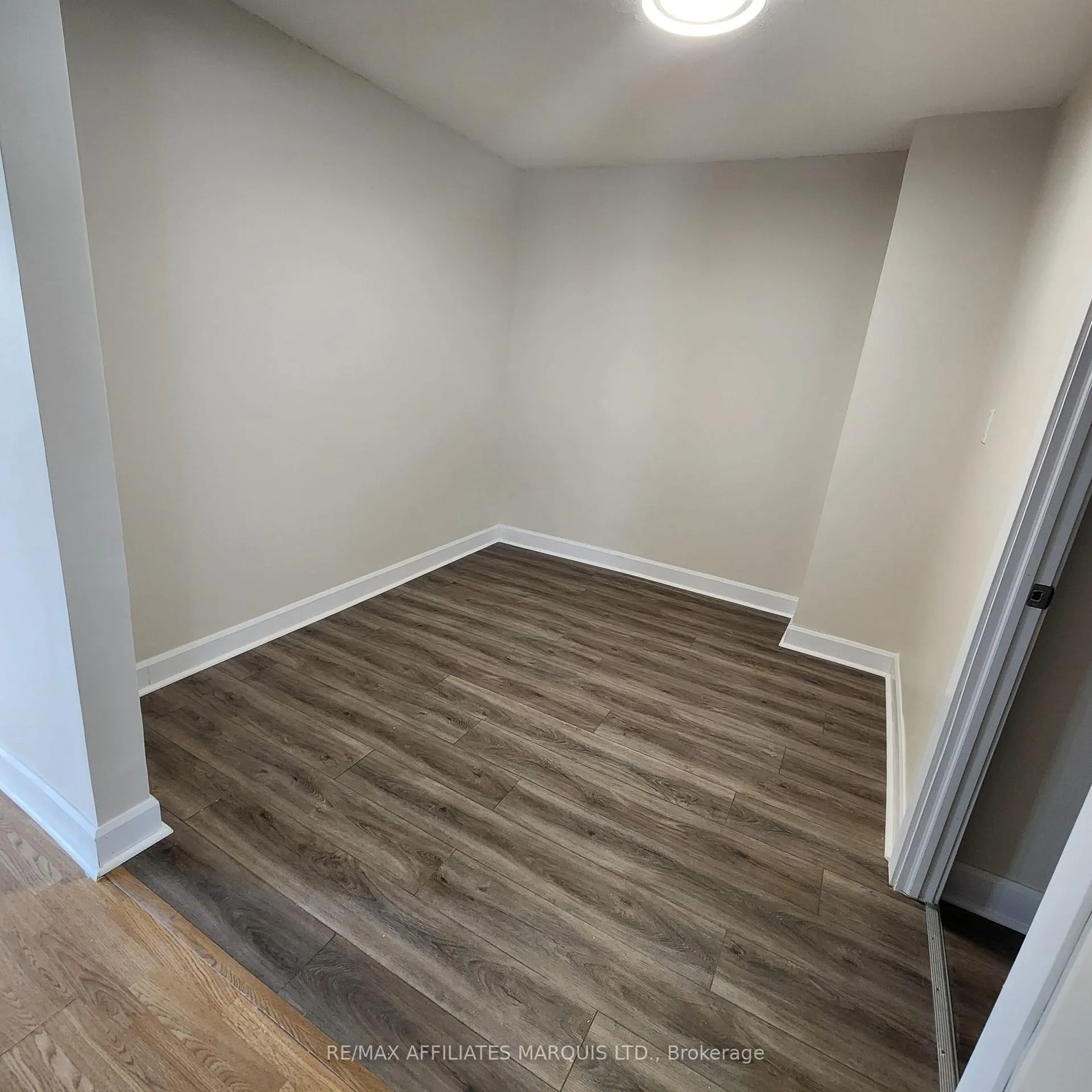 Photo 5 of 909 Second Street E, Cornwall — HOMEH