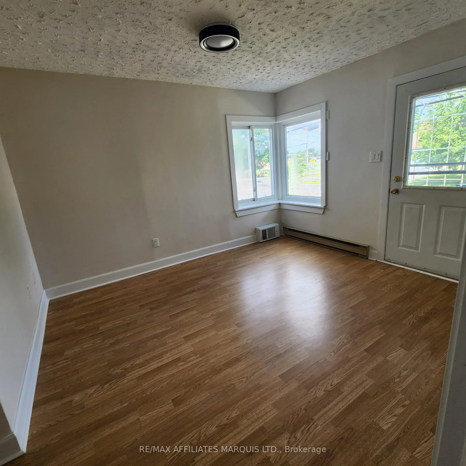 Photo 6 of 909 Second Street E, Cornwall — HOMEH