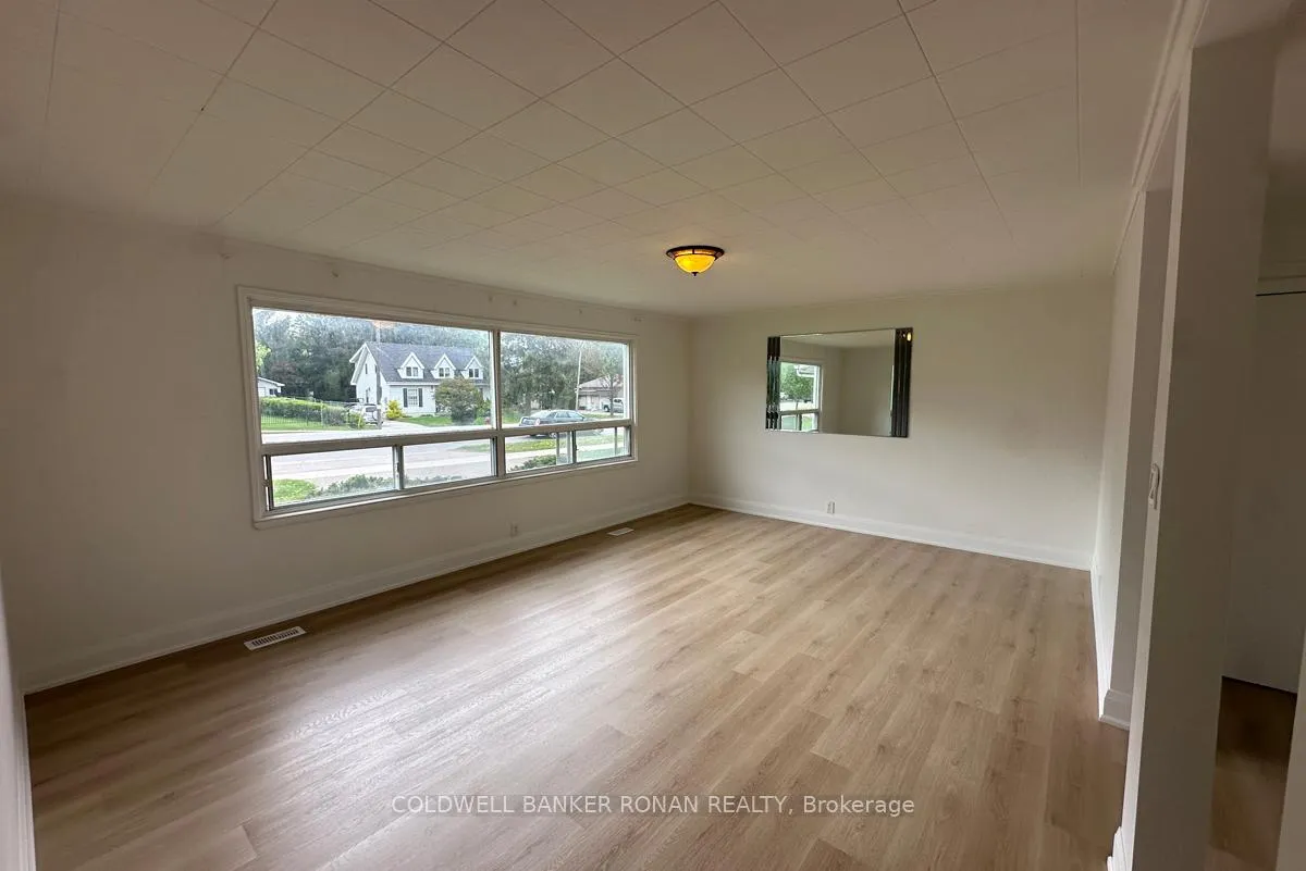 Photo 10 of 13185 Highway 27, King, Nobleton — HOMEH