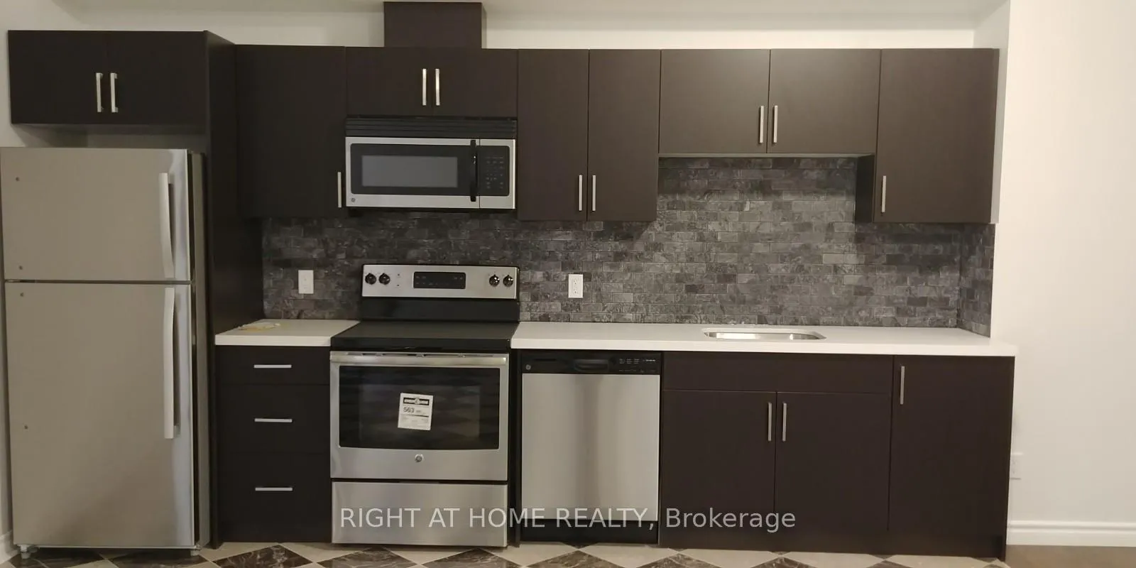 Photo 2 of Unit 3, 89 Bellwoods Avenue, Toronto, Trinity-Bellwoods — HOMEH