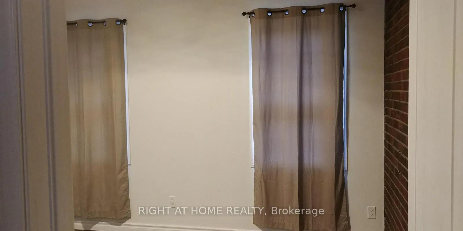 Photo 8 of Unit 3, 89 Bellwoods Avenue, Toronto, Trinity-Bellwoods — HOMEH