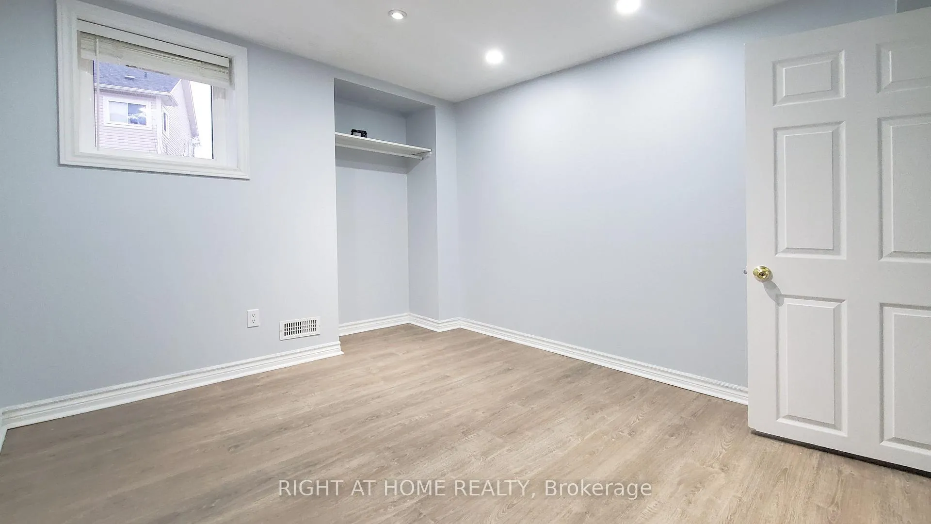 Photo 6 of Unit BSMT, 640 Ormond Drive, Oshawa, Samac — HOMEH