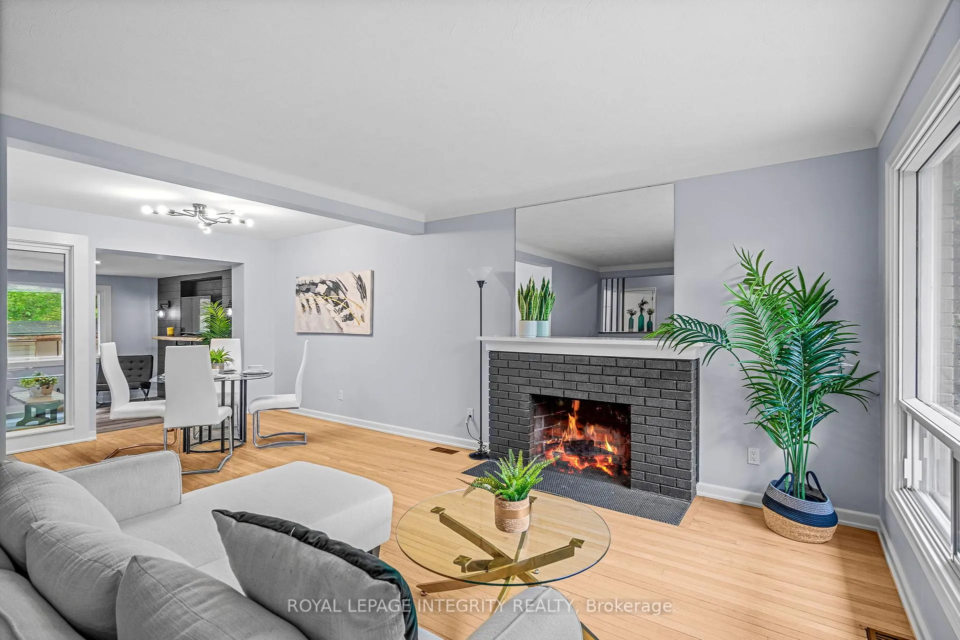 Photo 5 of 1116 Cline Crescent, Ottawa, Bel Air Heights — HOMEH