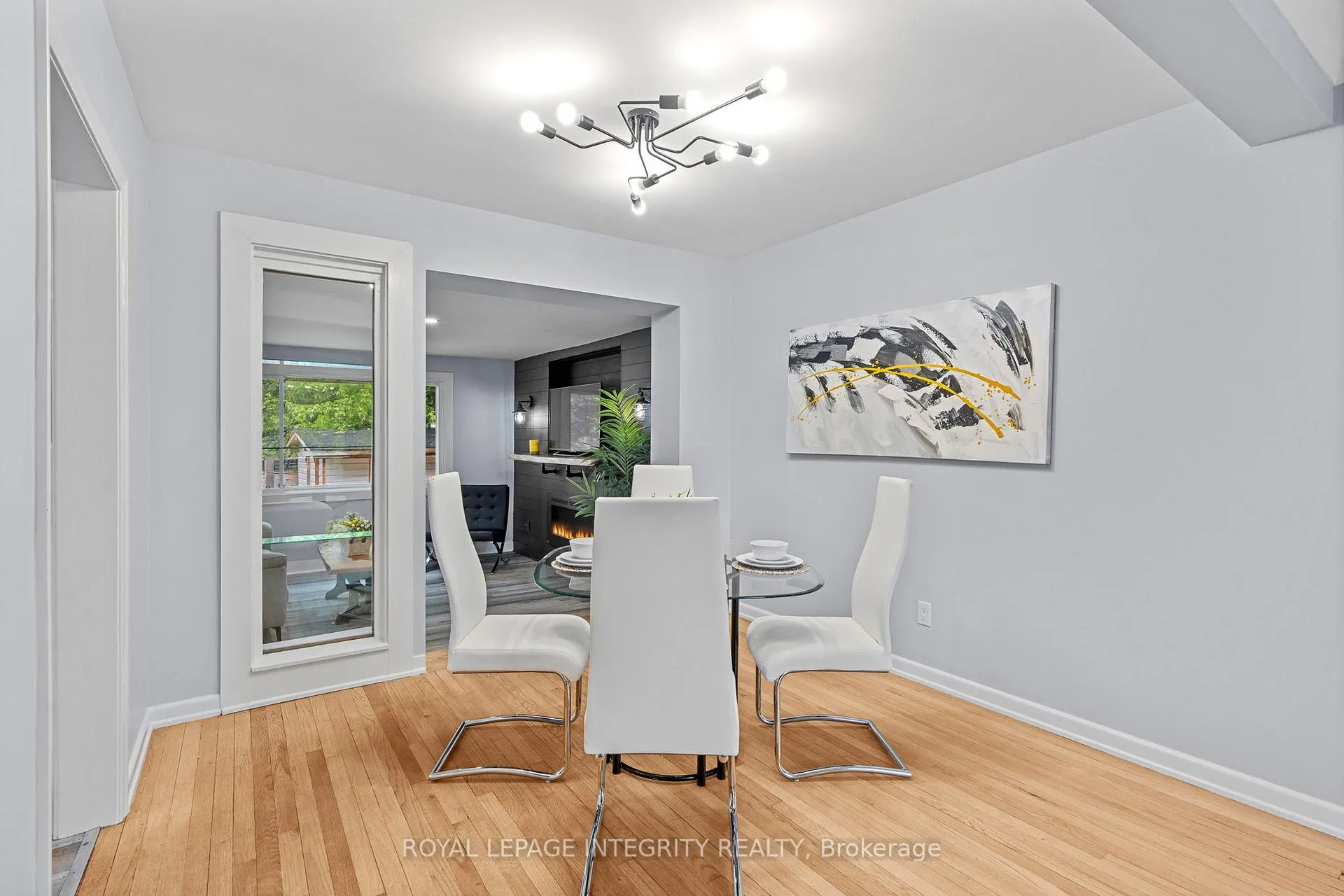 Photo 10 of 1116 Cline Crescent, Ottawa, Bel Air Heights — HOMEH