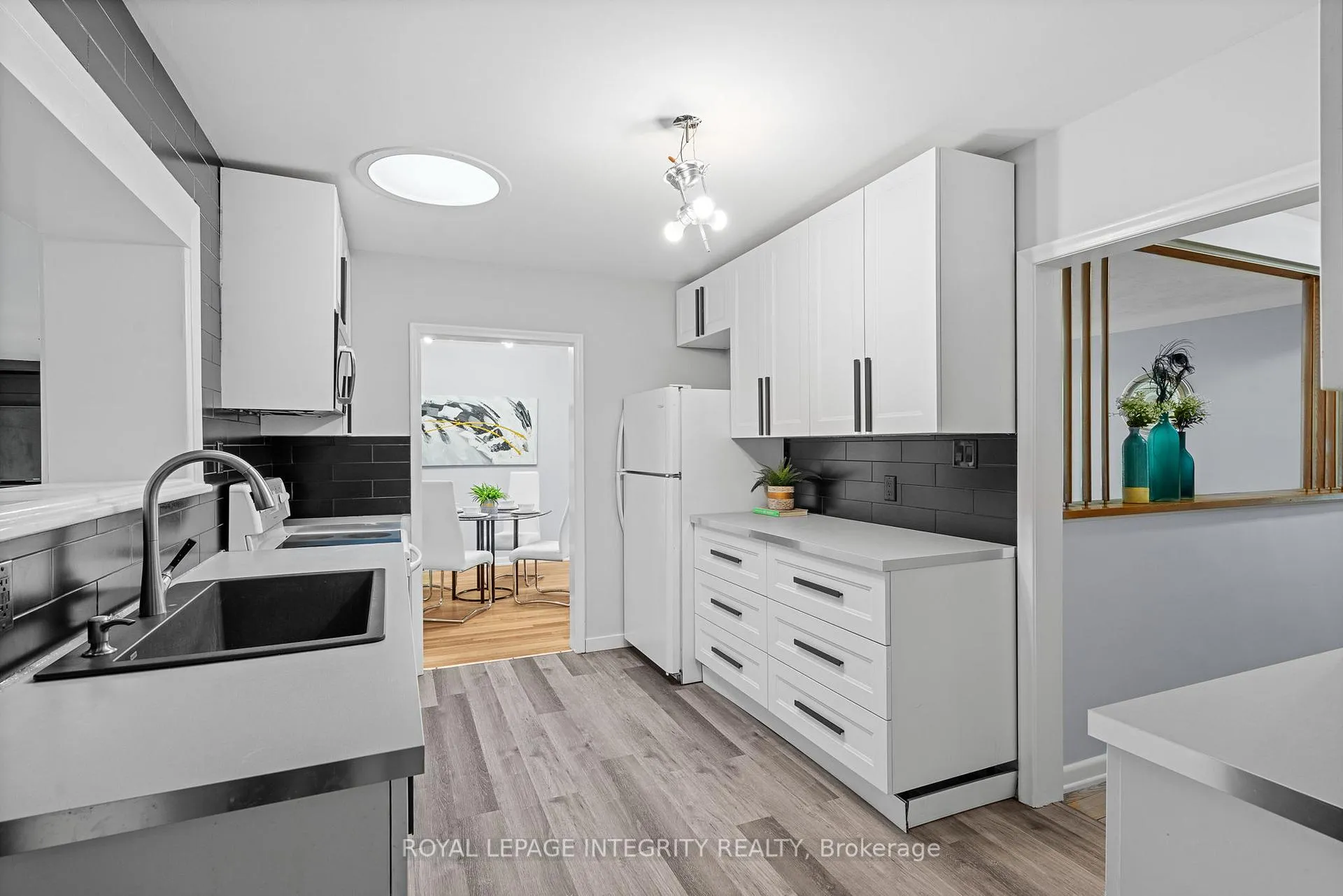 Photo 13 of 1116 Cline Crescent, Ottawa, Bel Air Heights — HOMEH