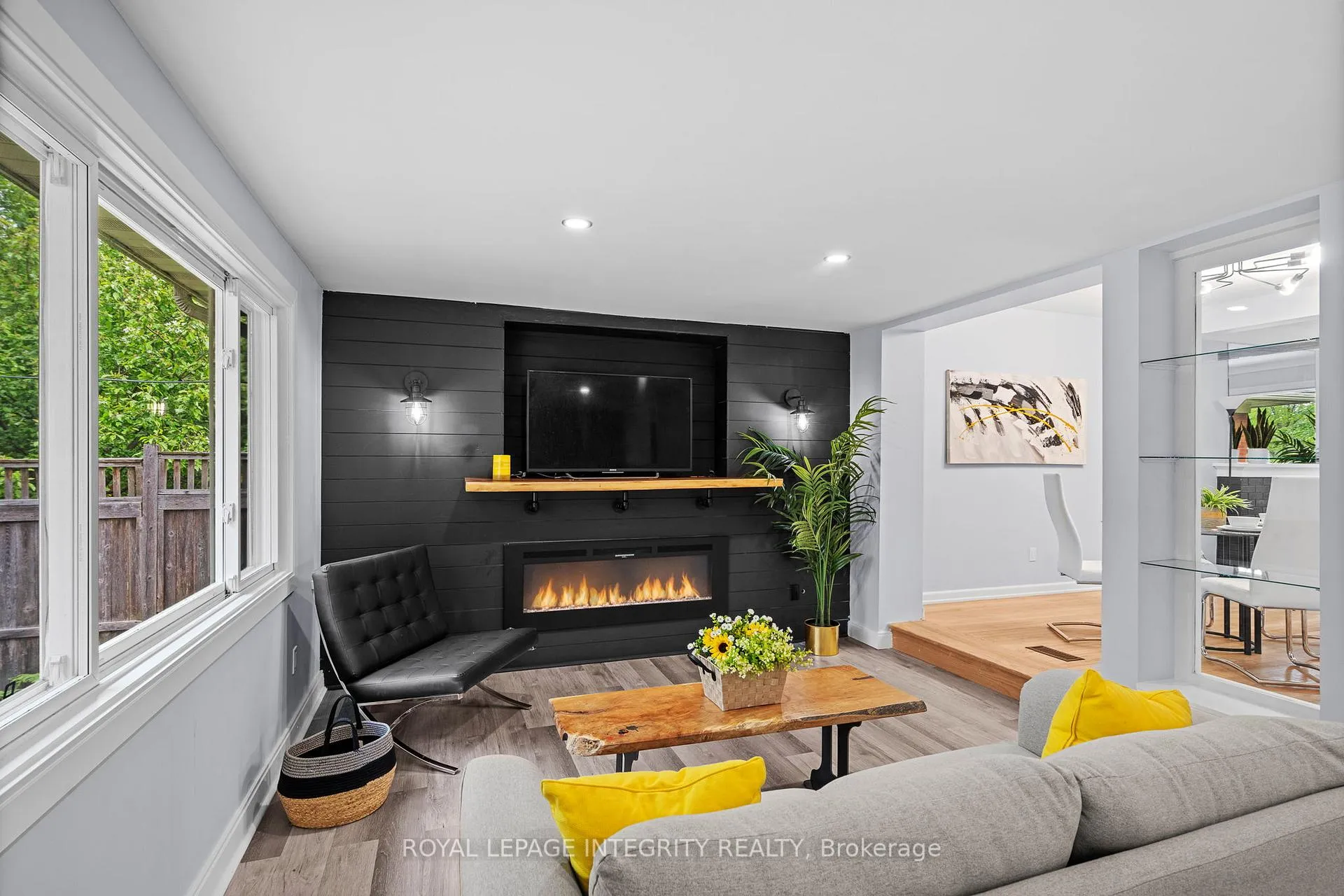 Photo 15 of 1116 Cline Crescent, Ottawa, Bel Air Heights — HOMEH