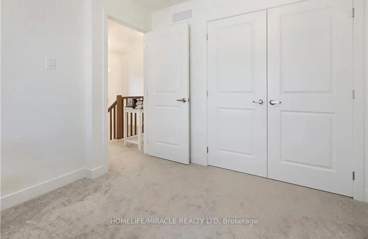 Photo 12 of 208 Monticello Avenue, Ottawa, Kanata - Emerald Meadows/Trailwest — HOMEH