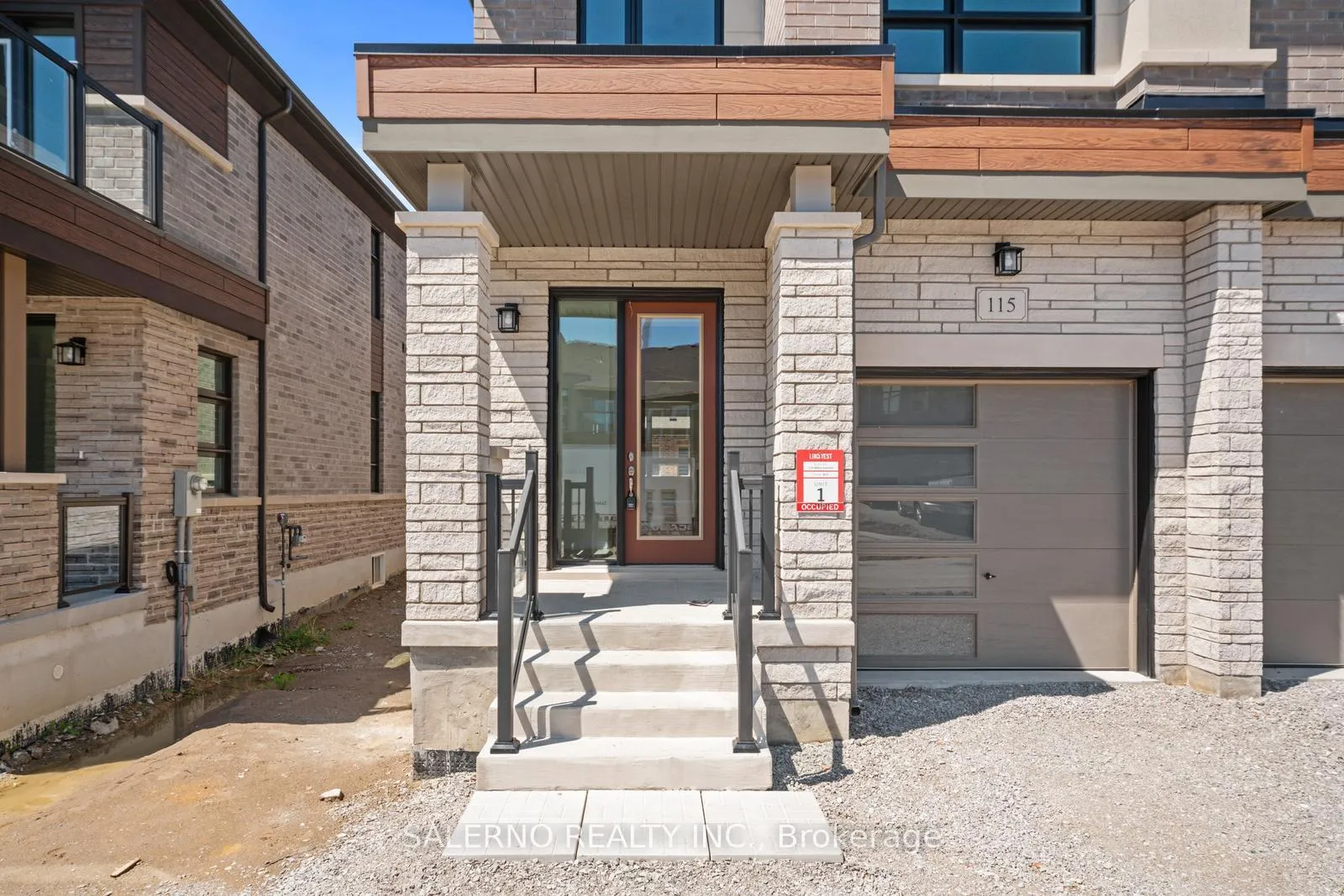 Photo 3 of 115 Adario Crescent, Vaughan, Vellore Village — HOMEH