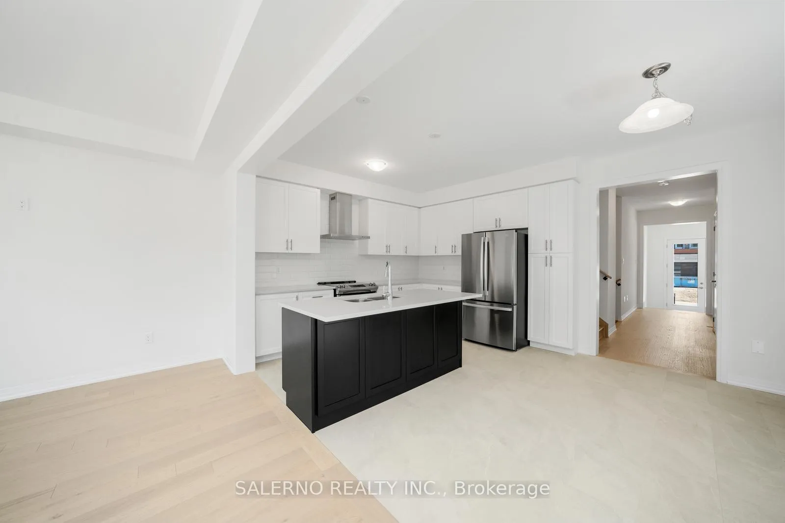 Photo 9 of 115 Adario Crescent, Vaughan, Vellore Village — HOMEH