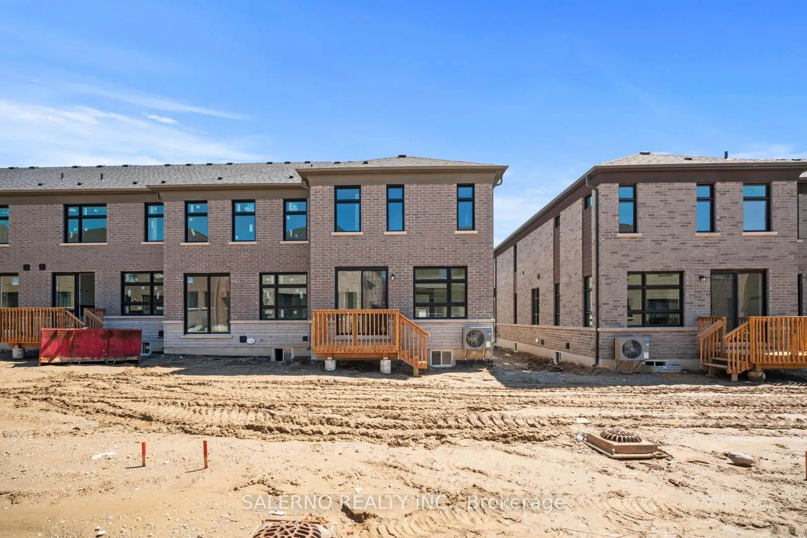 Photo 40 of 115 Adario Crescent, Vaughan, Vellore Village — HOMEH