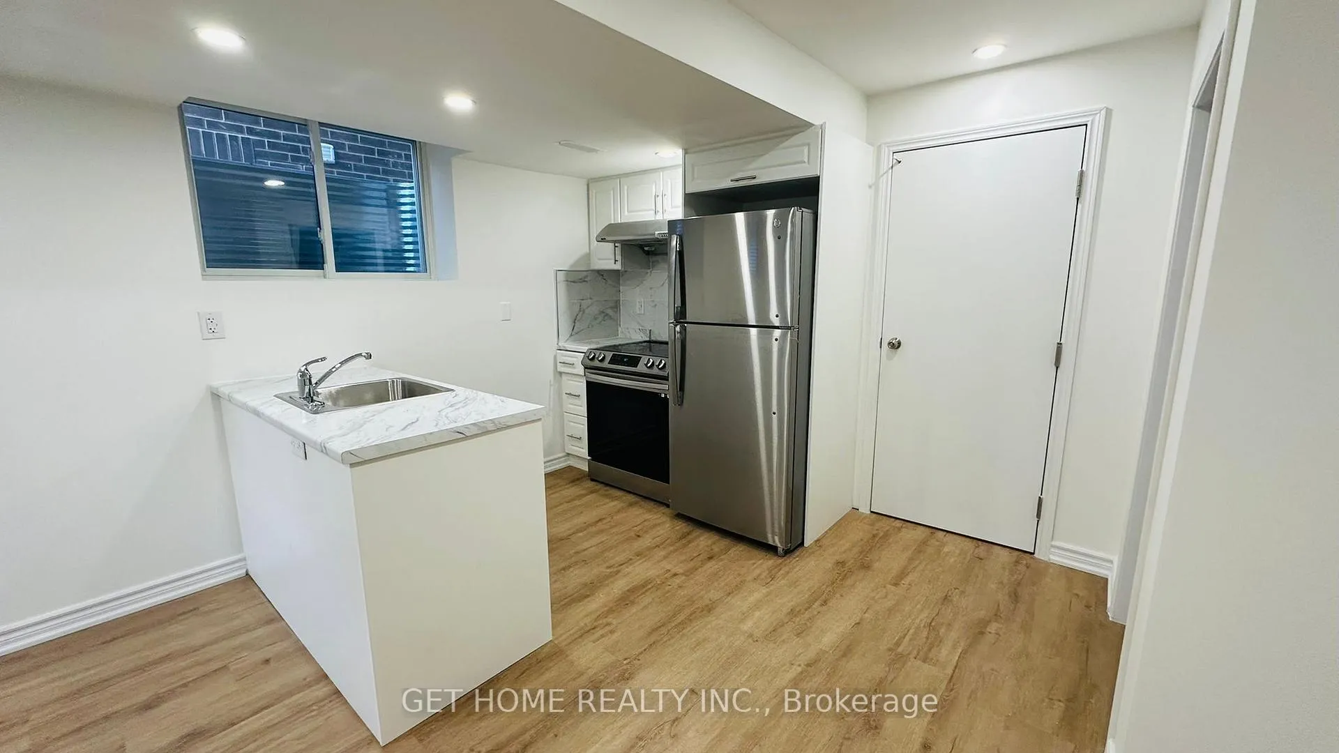 Photo 6 of Unit Bsmt, 418 Coronation Road, Whitby, Rural Whitby — HOMEH