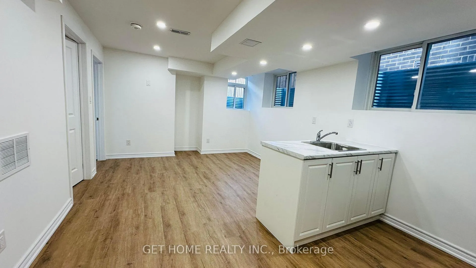 Photo 10 of Unit Bsmt, 418 Coronation Road, Whitby, Rural Whitby — HOMEH