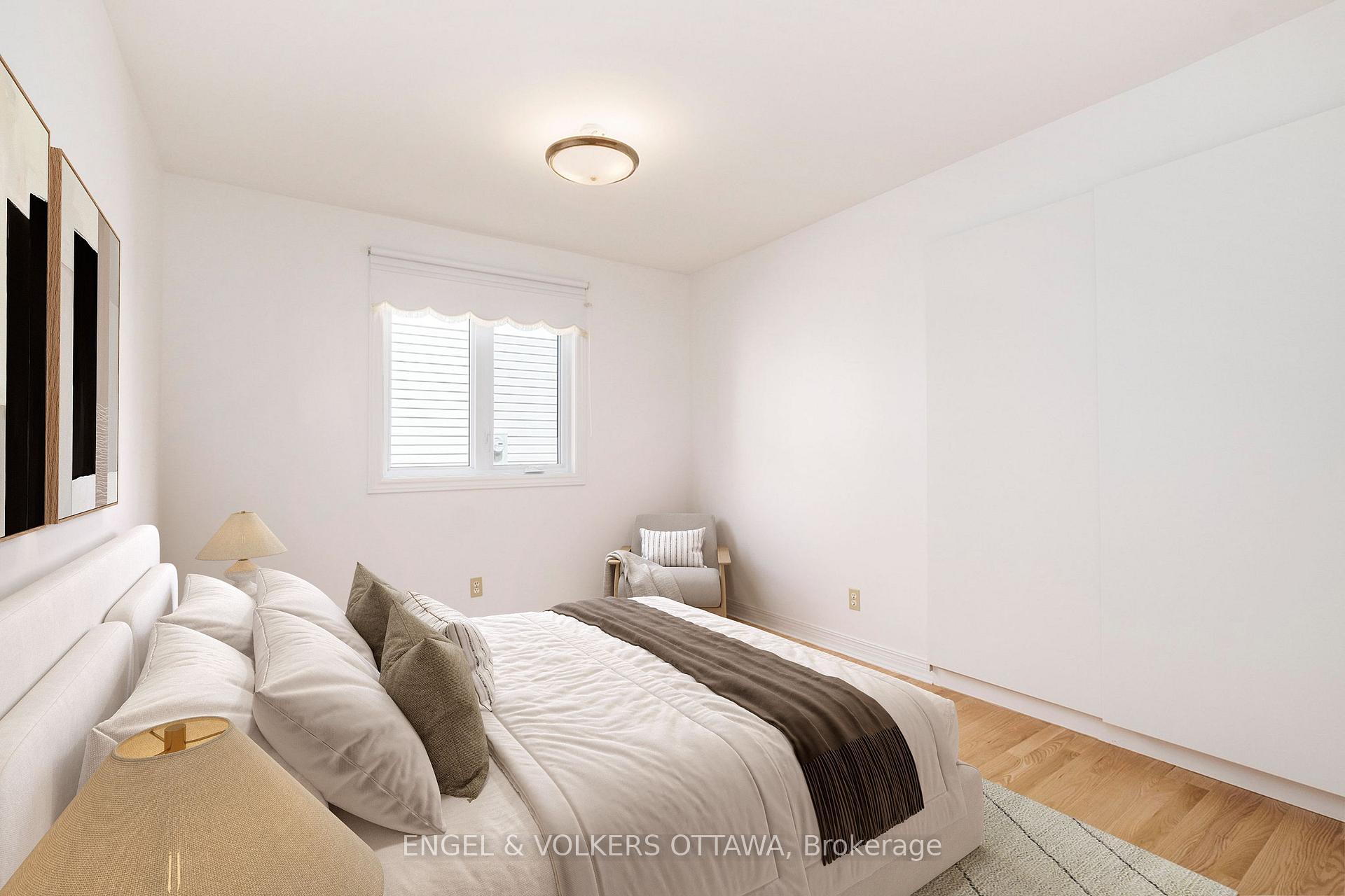 Photo 19 of 35 Pepperrall Crescent, Ottawa, Barrhaven - Heritage Park — HOMEH