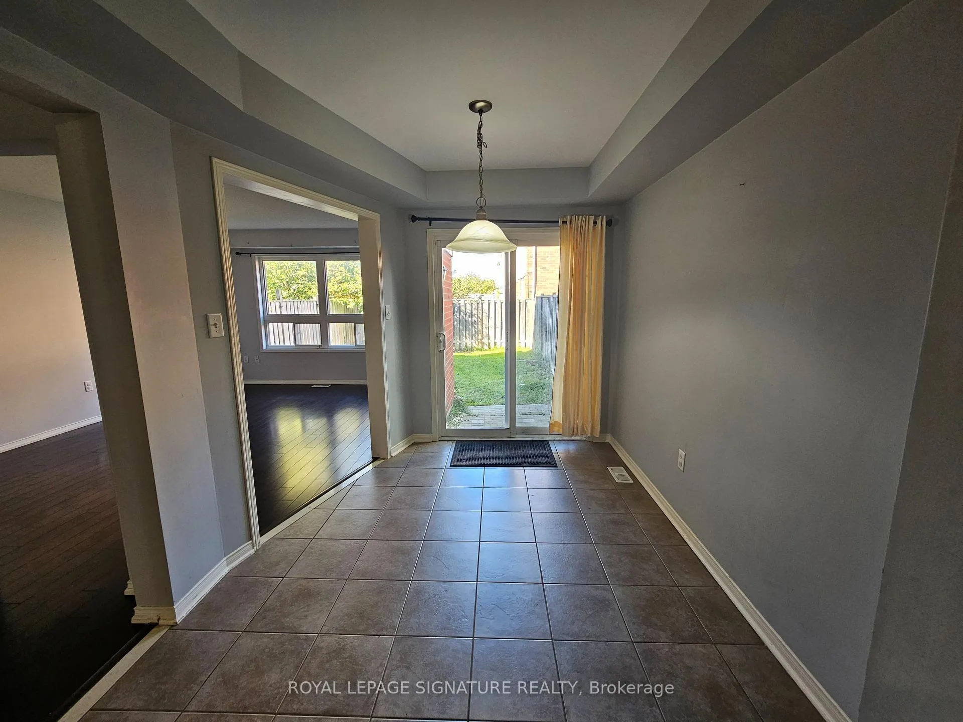 Photo 7 of 967 Fetchison Drive, Oshawa, Taunton — HOMEH