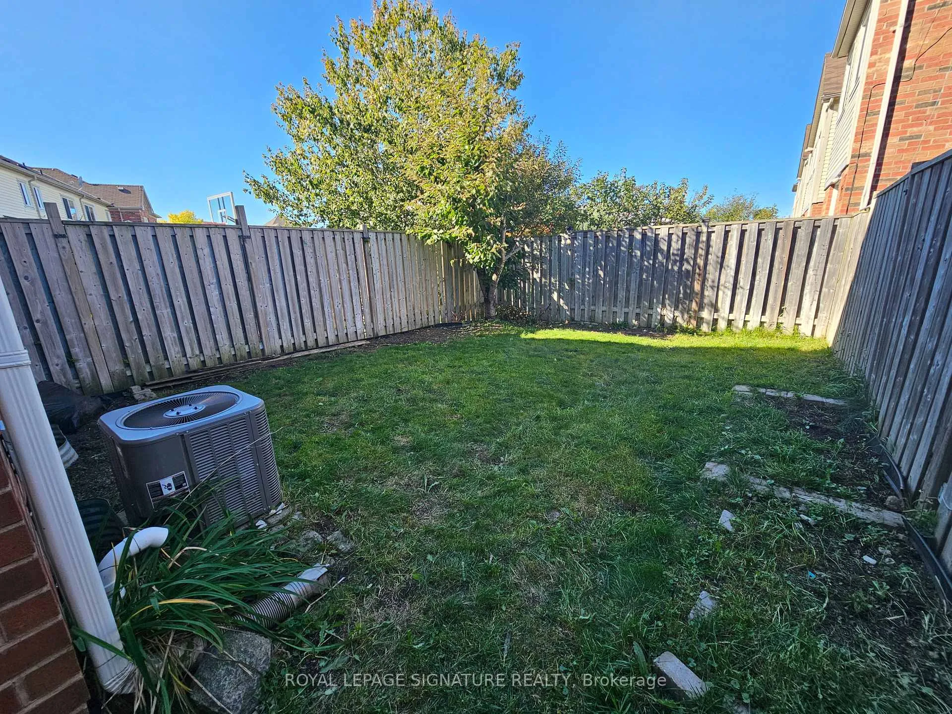Photo 33 of 967 Fetchison Drive, Oshawa, Taunton — HOMEH
