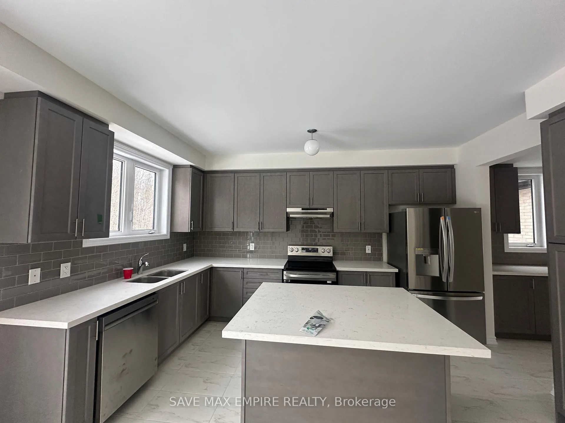 Photo 6 of 47 Del Ray Crescent, Wasaga Beach — HOMEH