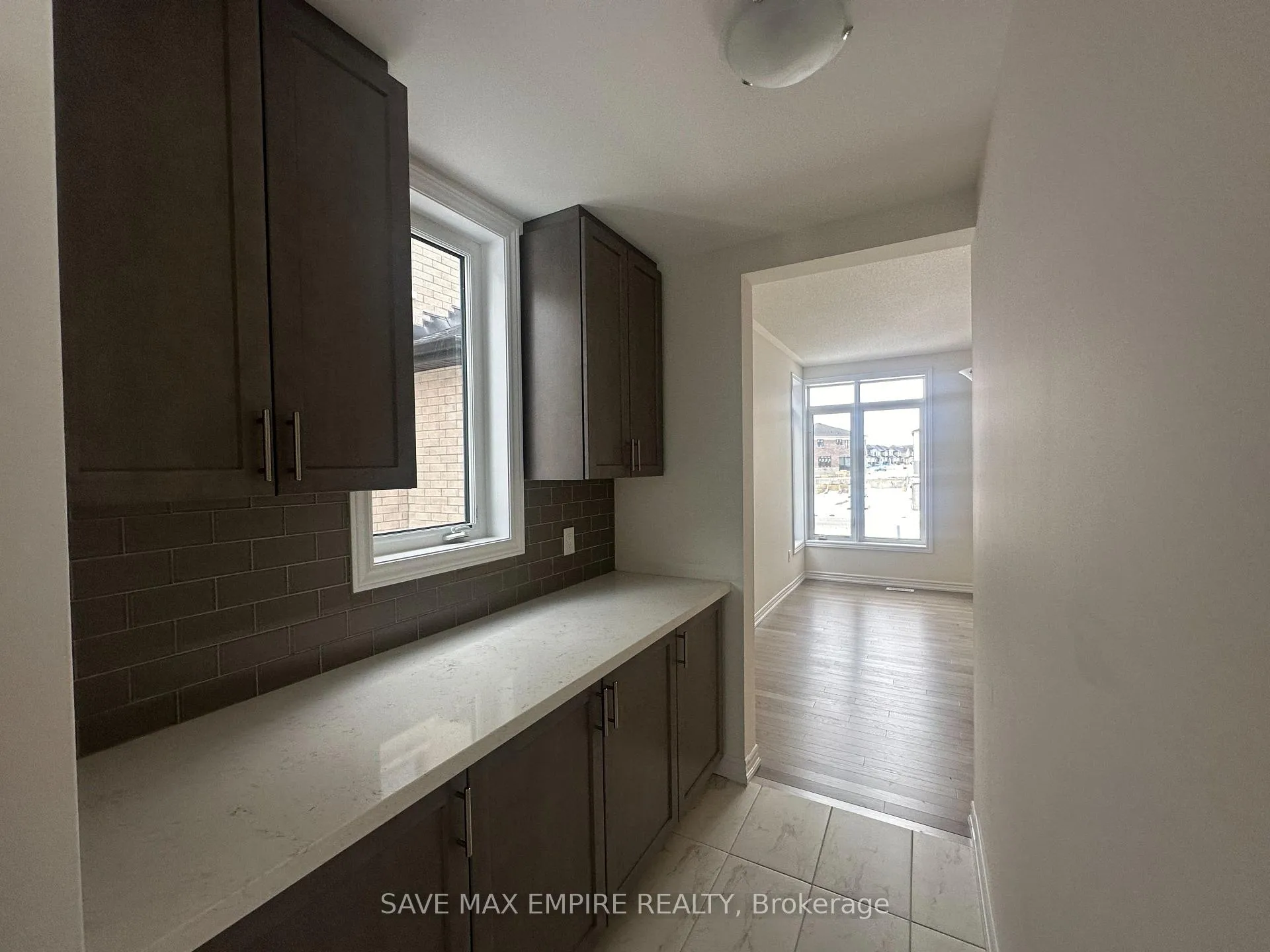 Photo 9 of 47 Del Ray Crescent, Wasaga Beach — HOMEH