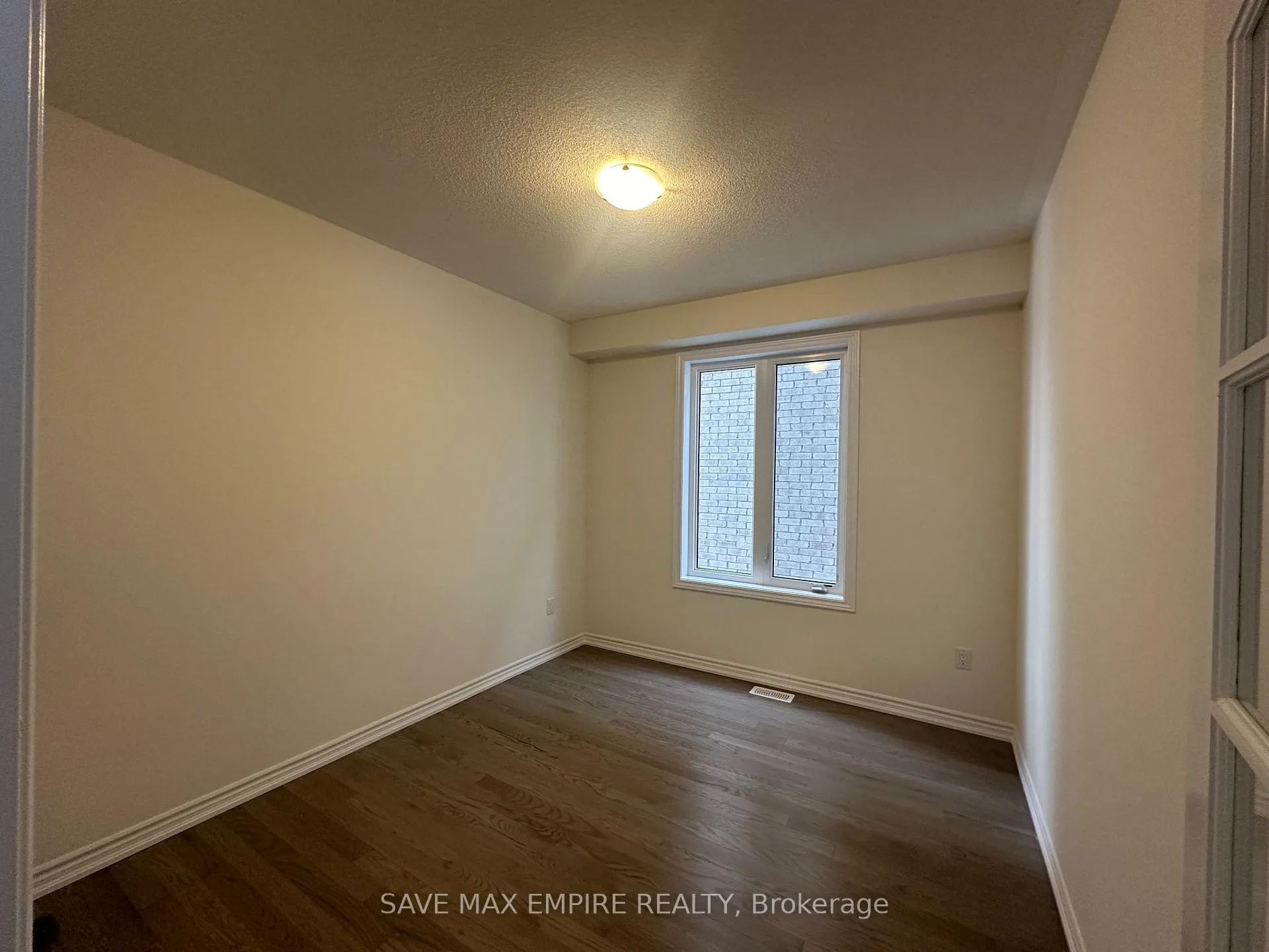 Photo 11 of 47 Del Ray Crescent, Wasaga Beach — HOMEH