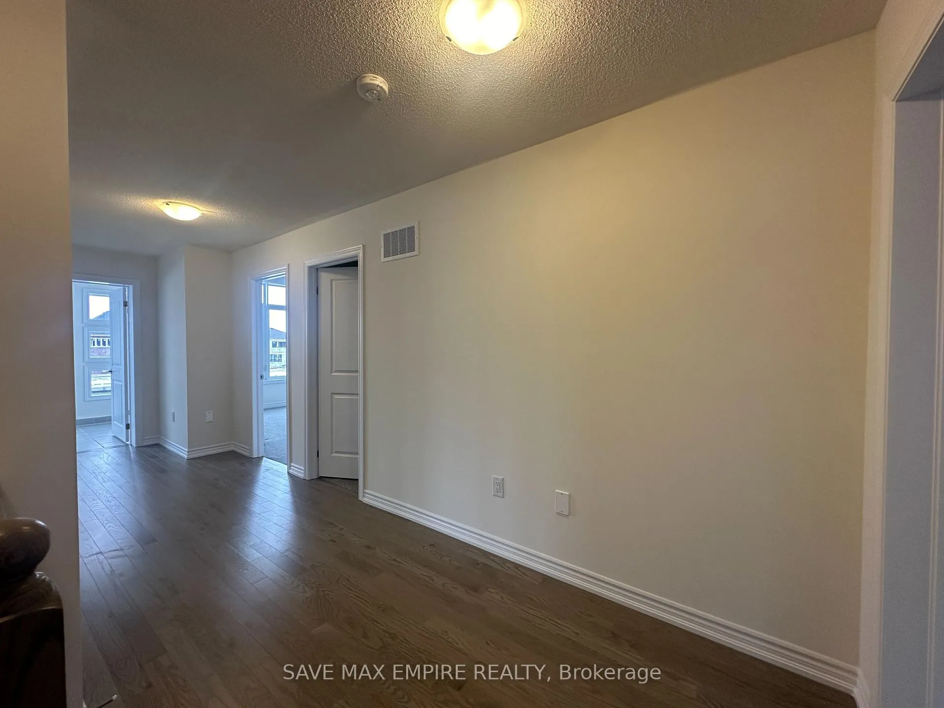 Photo 12 of 47 Del Ray Crescent, Wasaga Beach — HOMEH