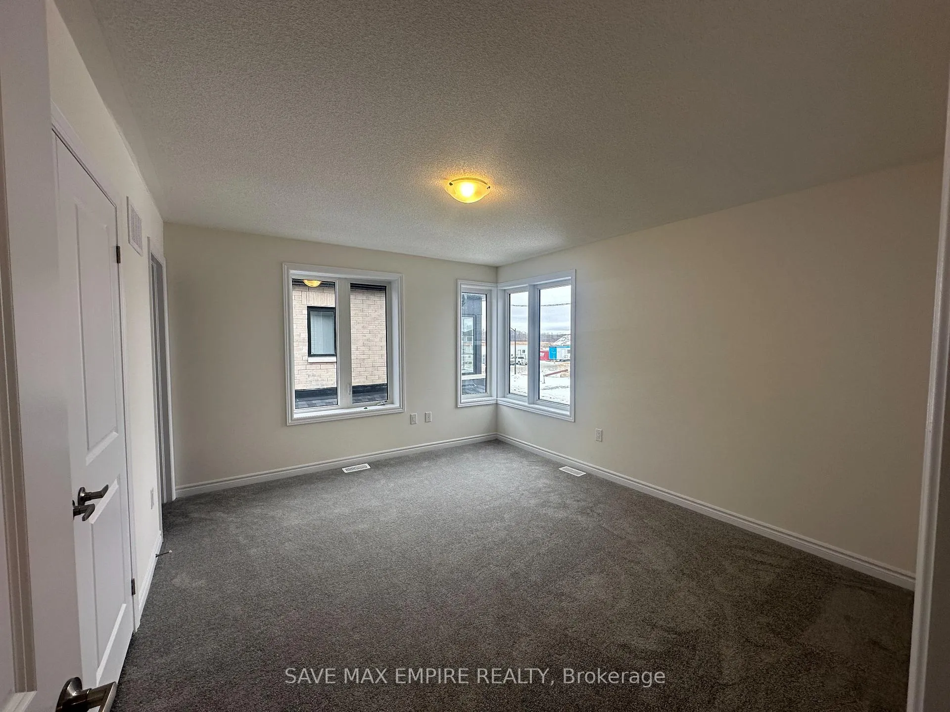 Photo 16 of 47 Del Ray Crescent, Wasaga Beach — HOMEH