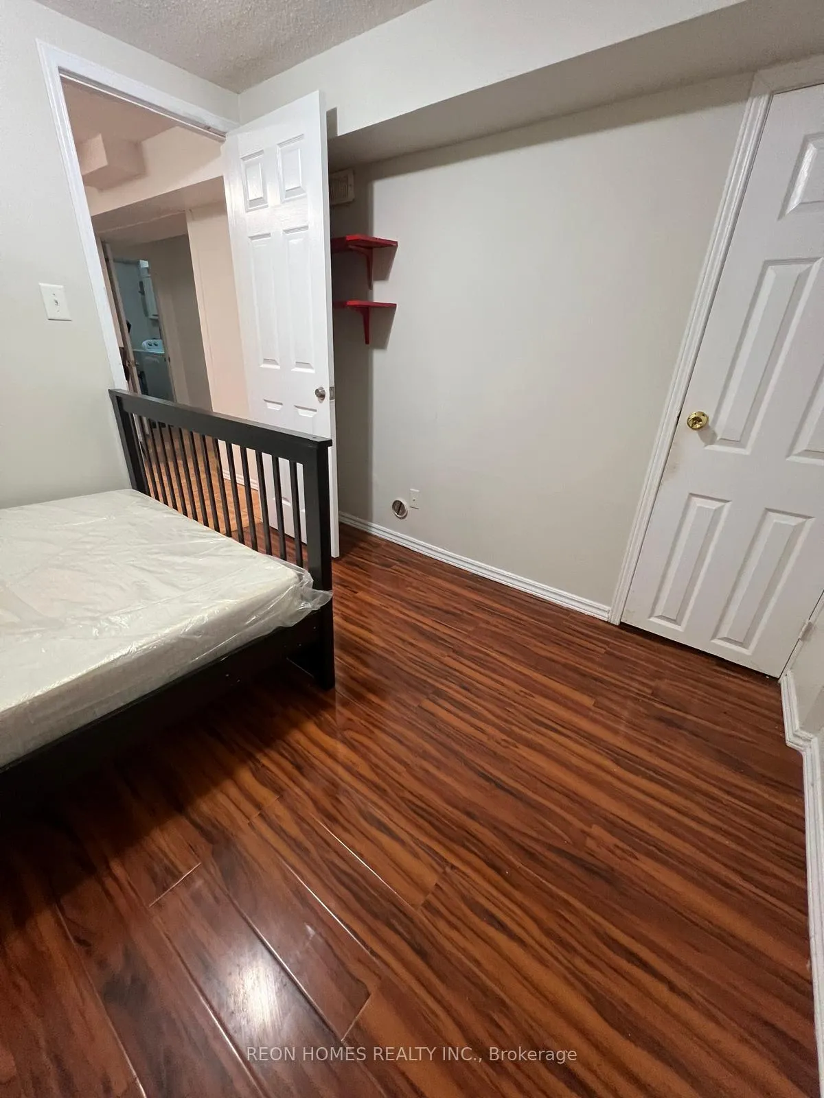 Photo 11 of Unit (Bsmt), 225 Woodhall Road, Markham, Milliken Mills East — HOMEH