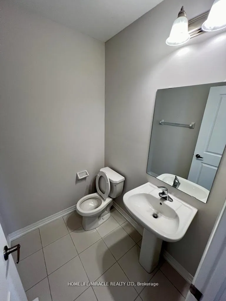 Photo 10 of Unit 25, 481 Provident Way, Hamilton, Mount Hope — HOMEH