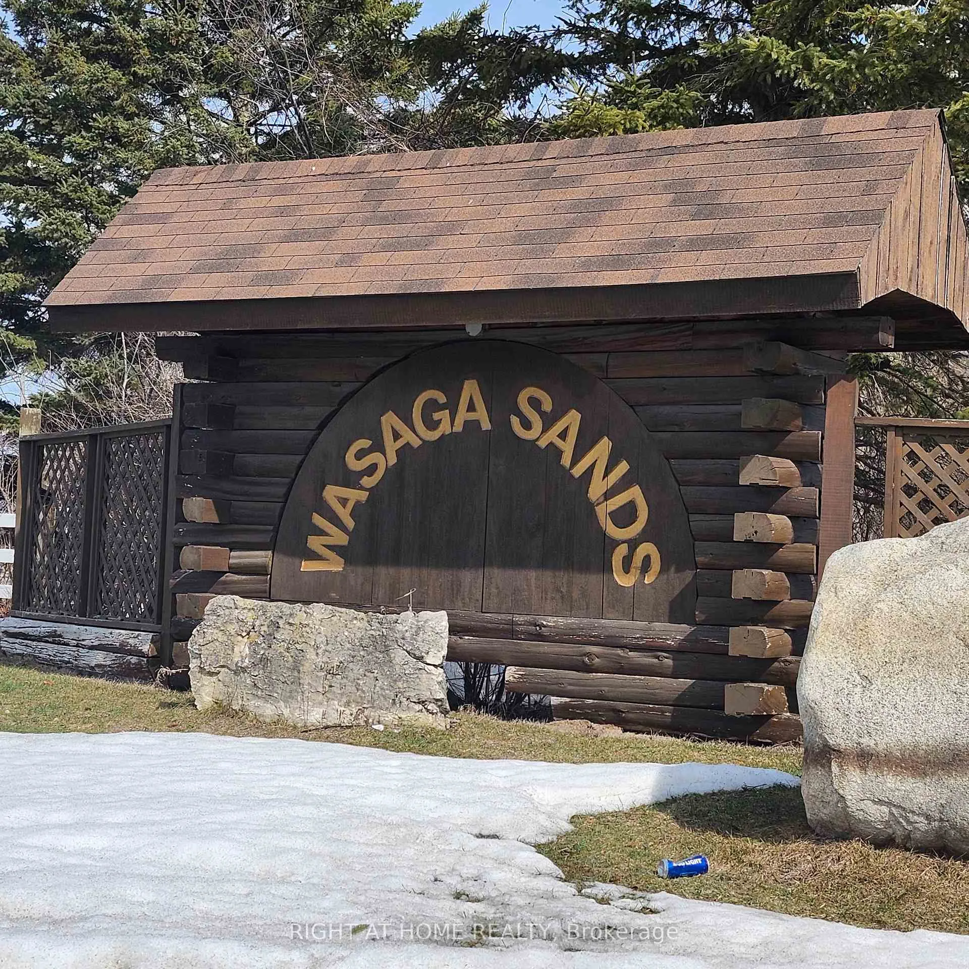 Photo 13 of 55 Amber Drive, Wasaga Beach — HOMEH