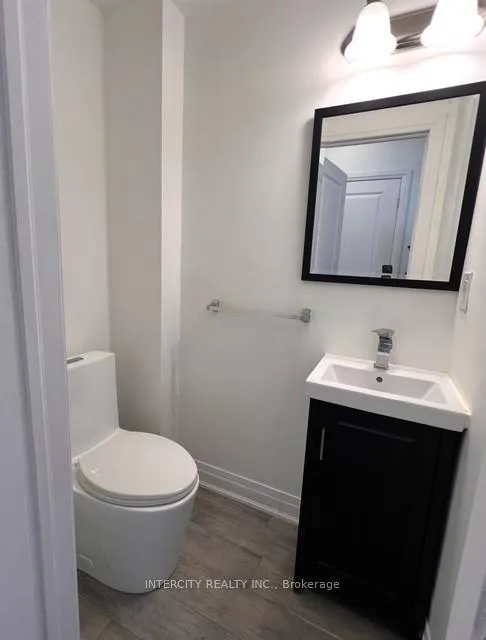 Photo 9 of 77 Vedette Way, Vaughan, Vellore Village — HOMEH