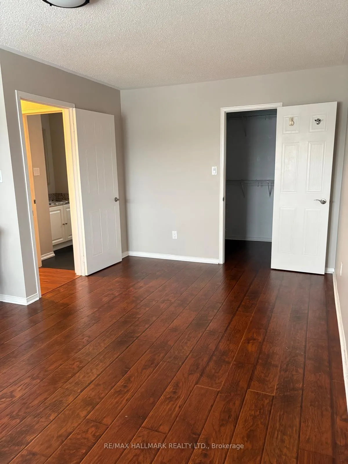 Photo 12 of 20 Brown Street, Barrie, Ardagh — HOMEH